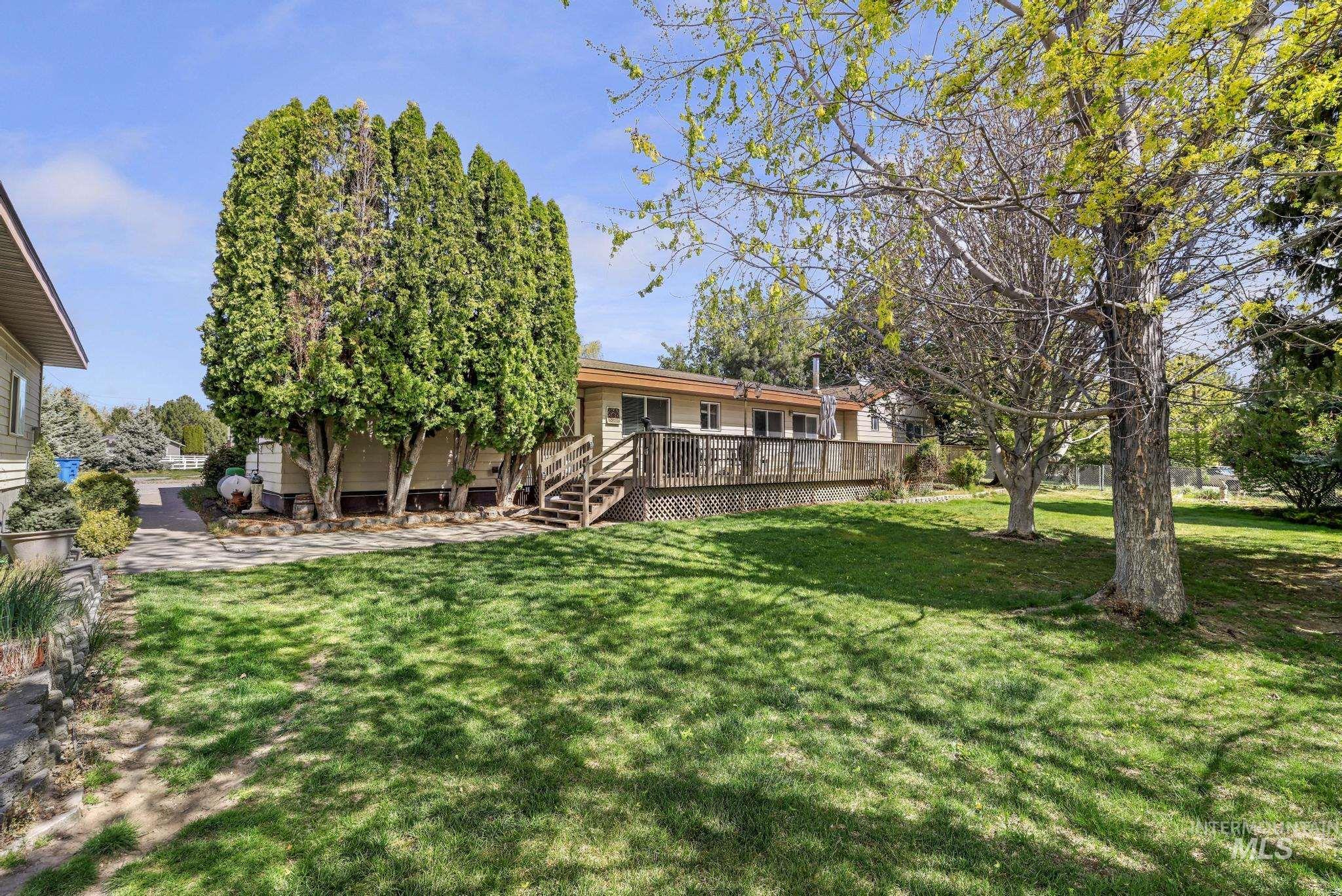 213 Sage Road West, Jerome, Idaho 83338, 3 Bedrooms, 2.5 Bathrooms, Residential For Sale, Price $579,000,MLS 98971694