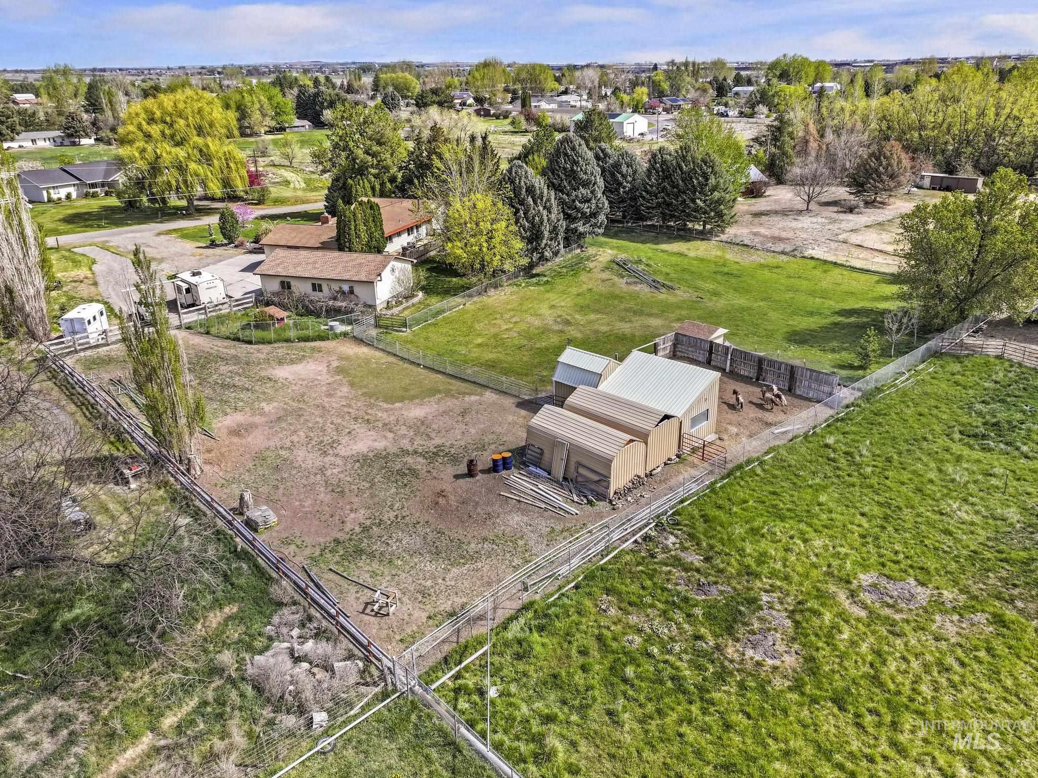 213 Sage Road West, Jerome, Idaho 83338, 3 Bedrooms, 2.5 Bathrooms, Residential For Sale, Price $579,000,MLS 98971694