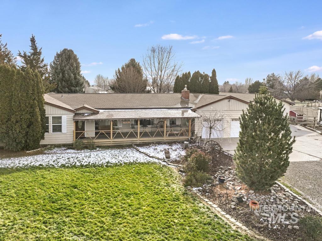 213 Sage Road West, Jerome, Idaho 83338, 3 Bedrooms, 2.5 Bathrooms, Residential For Sale, Price $589,000,MLS 98971694