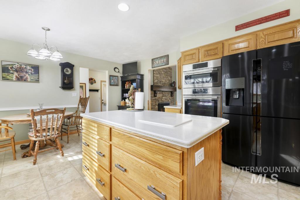 213 Sage Road West, Jerome, Idaho 83338, 3 Bedrooms, 2.5 Bathrooms, Residential For Sale, Price $589,000,MLS 98971694