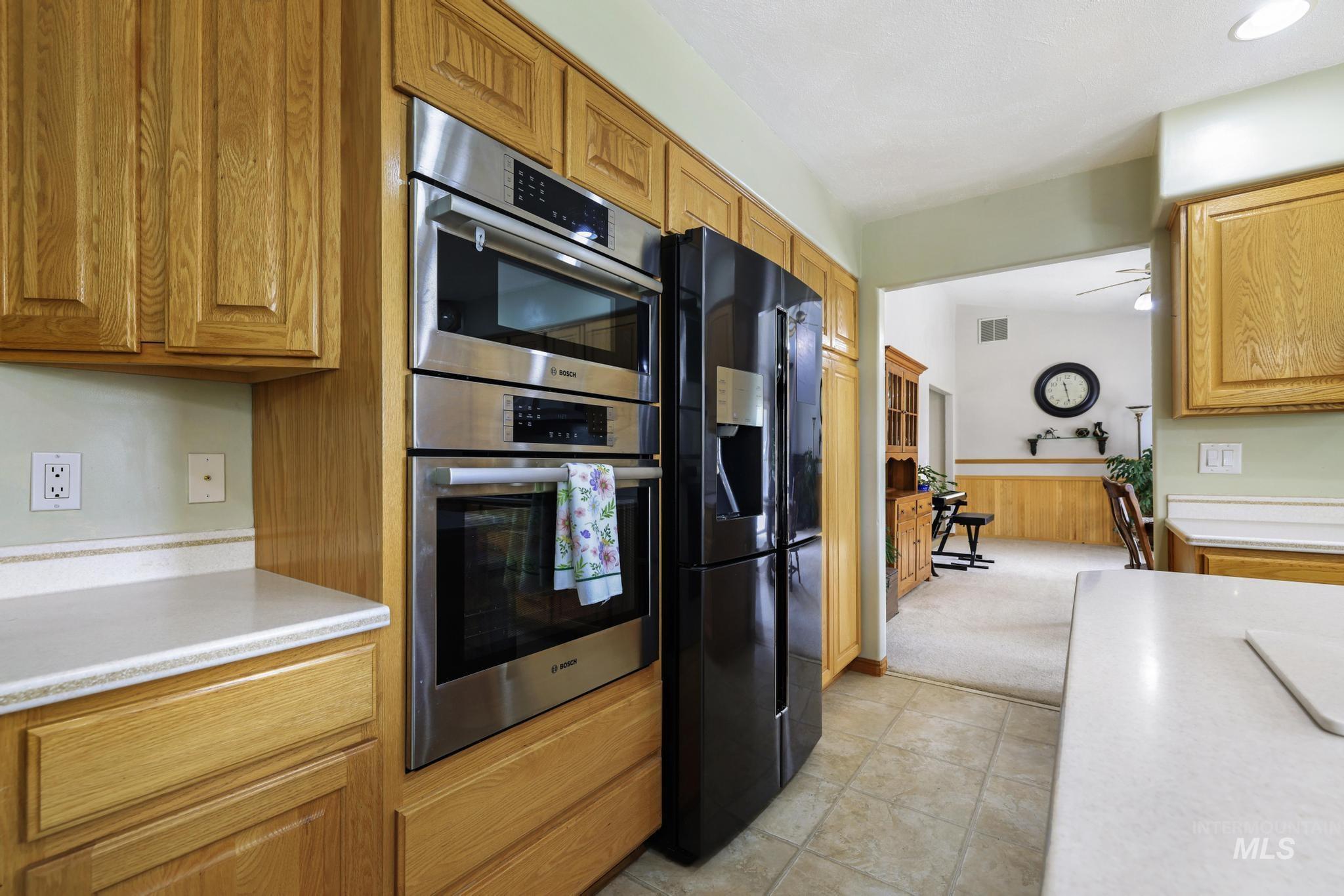 213 Sage Road West, Jerome, Idaho 83338, 3 Bedrooms, 2.5 Bathrooms, Residential For Sale, Price $579,000,MLS 98971694