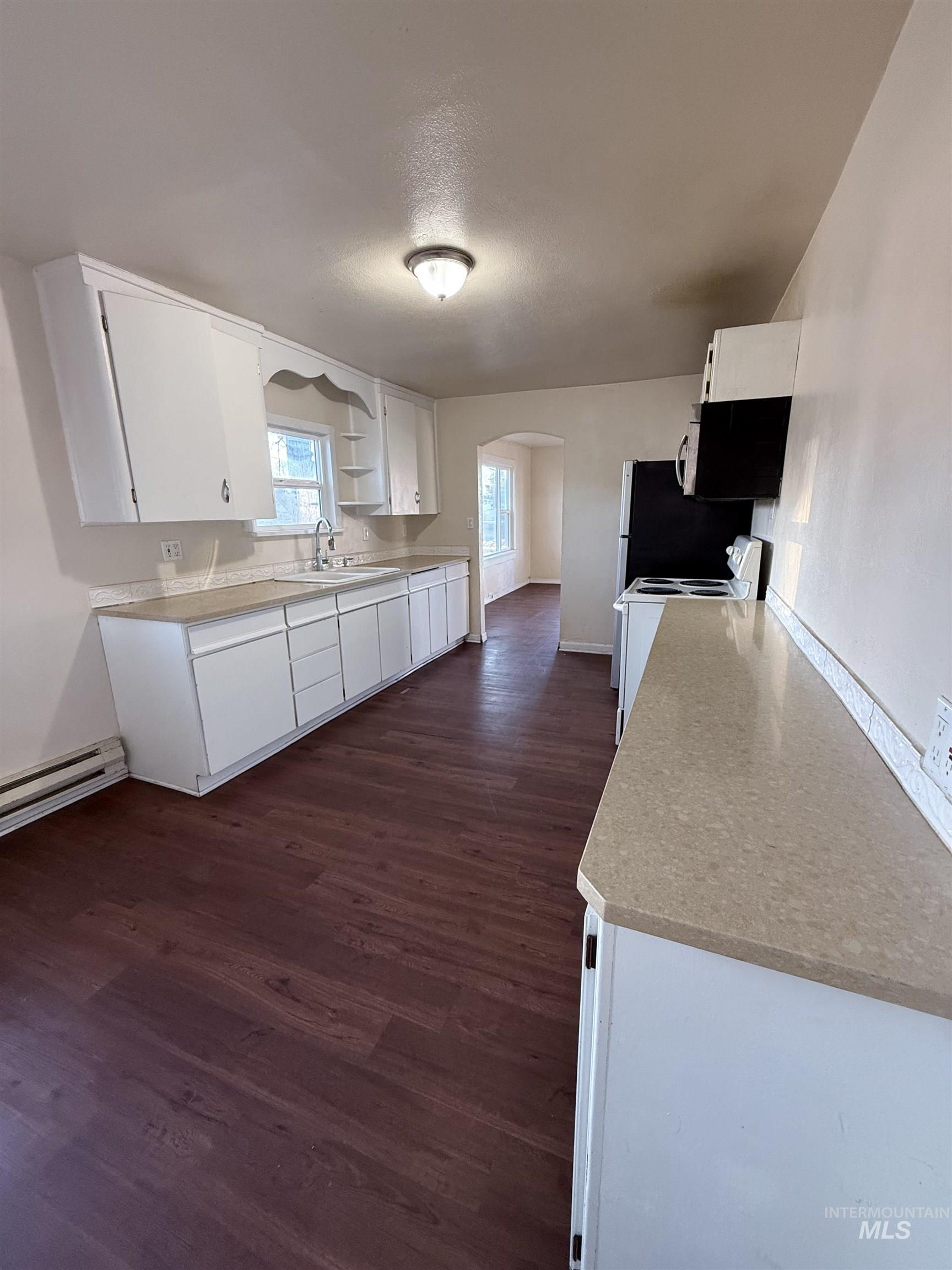 508 W 3rd Ave, Jerome, Idaho 83338, 3 Bedrooms, 1 Bathroom, Residential For Sale, Price $243,000, 98971695