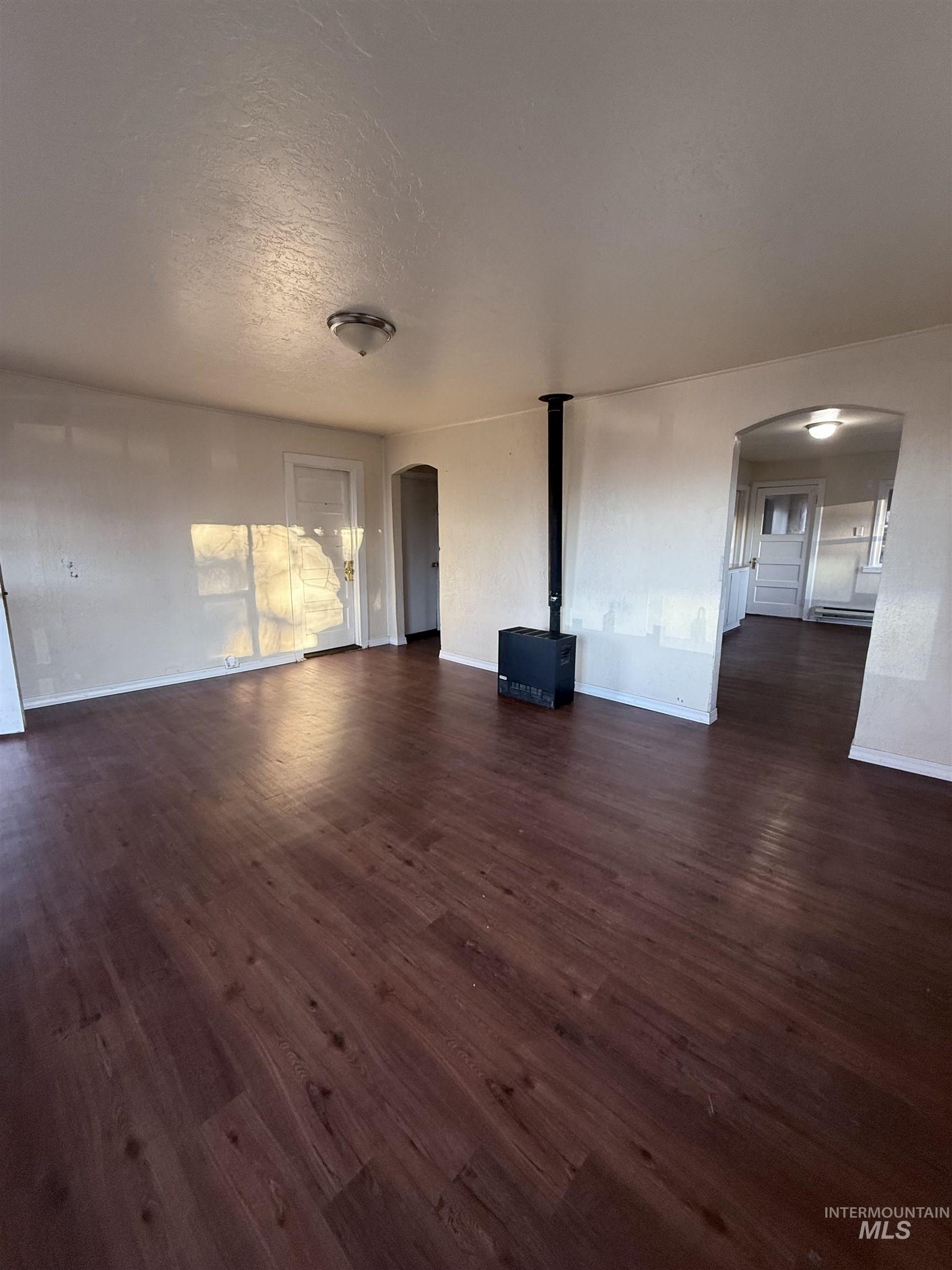 508 W 3rd Ave, Jerome, Idaho 83338, 3 Bedrooms, 1 Bathroom, Residential For Sale, Price $243,000, 98971695