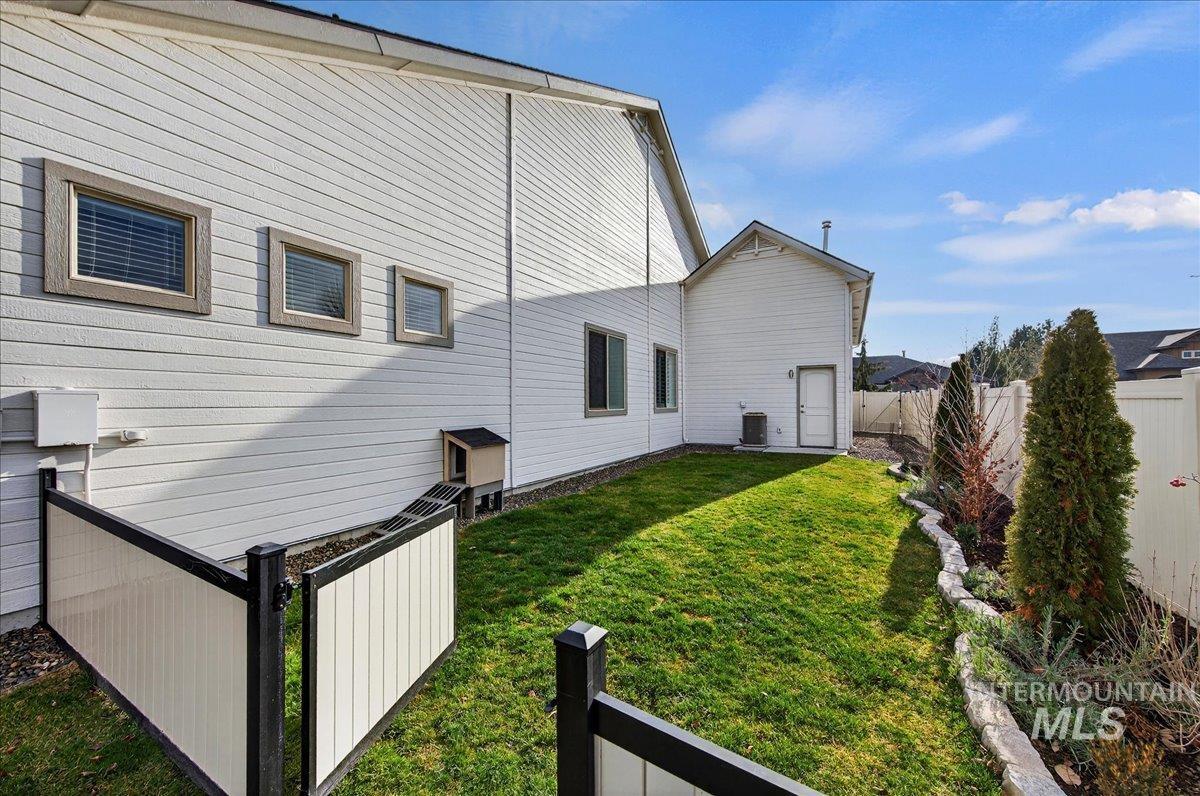 11808 W Carlisle Bay Drive, Star, Idaho 83669, 4 Bedrooms, 3 Bathrooms, Residential For Sale, Price $789,000,MLS 98971708