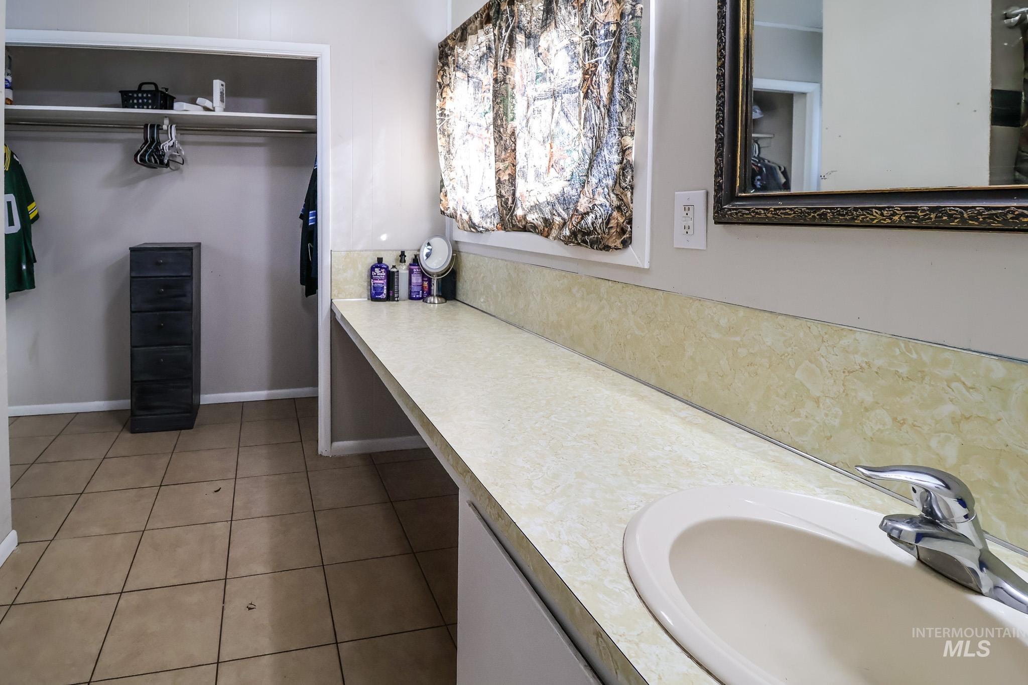 504 S 300 W, Heyburn, Idaho 83336, 3 Bedrooms, 1 Bathroom, Residential For Sale, Price $326,500,MLS 98971713