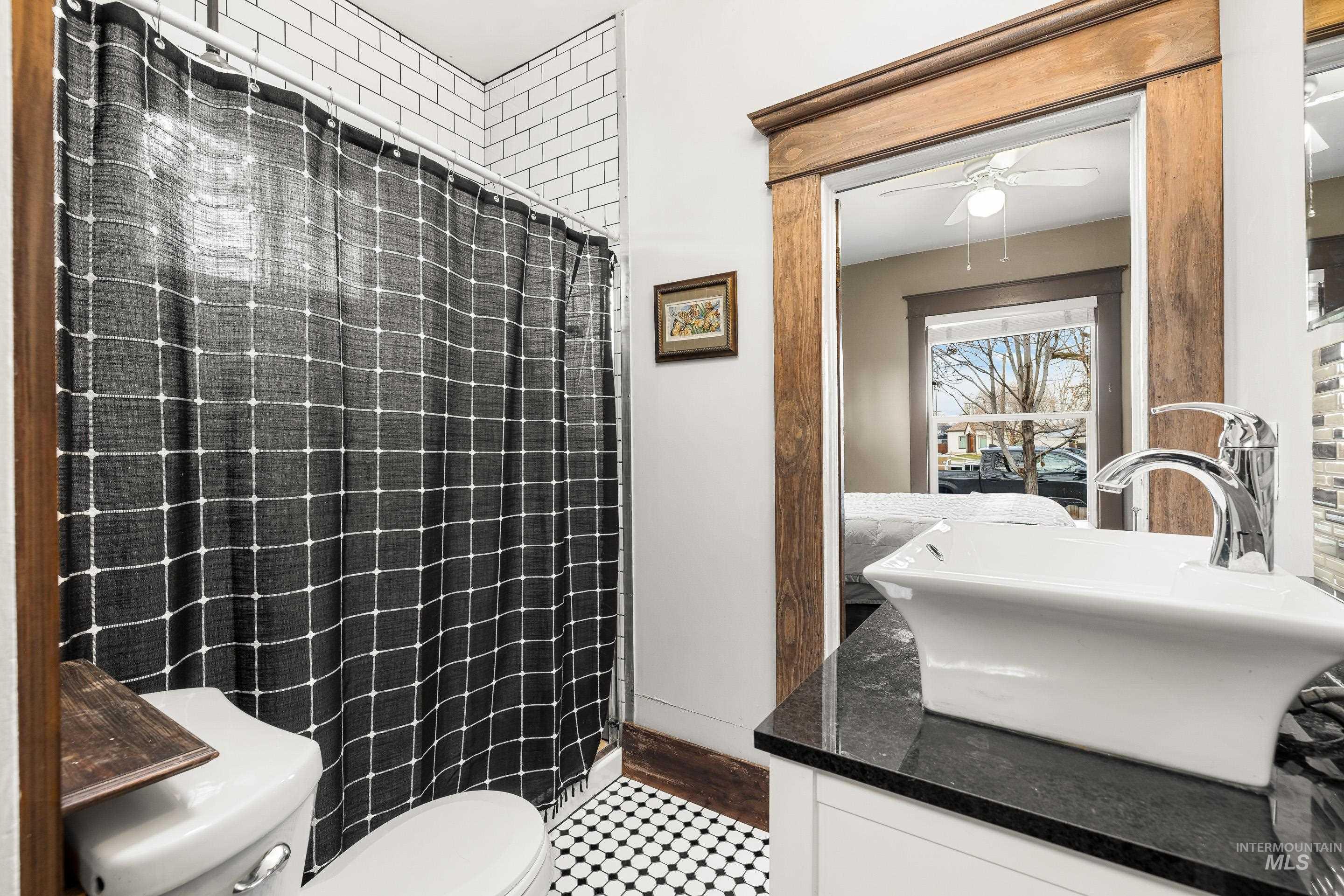 218 N 19th St, Boise, Idaho 83702, 2 Bedrooms, 1 Bathroom, Residential For Sale, Price $420,000,MLS 98971714