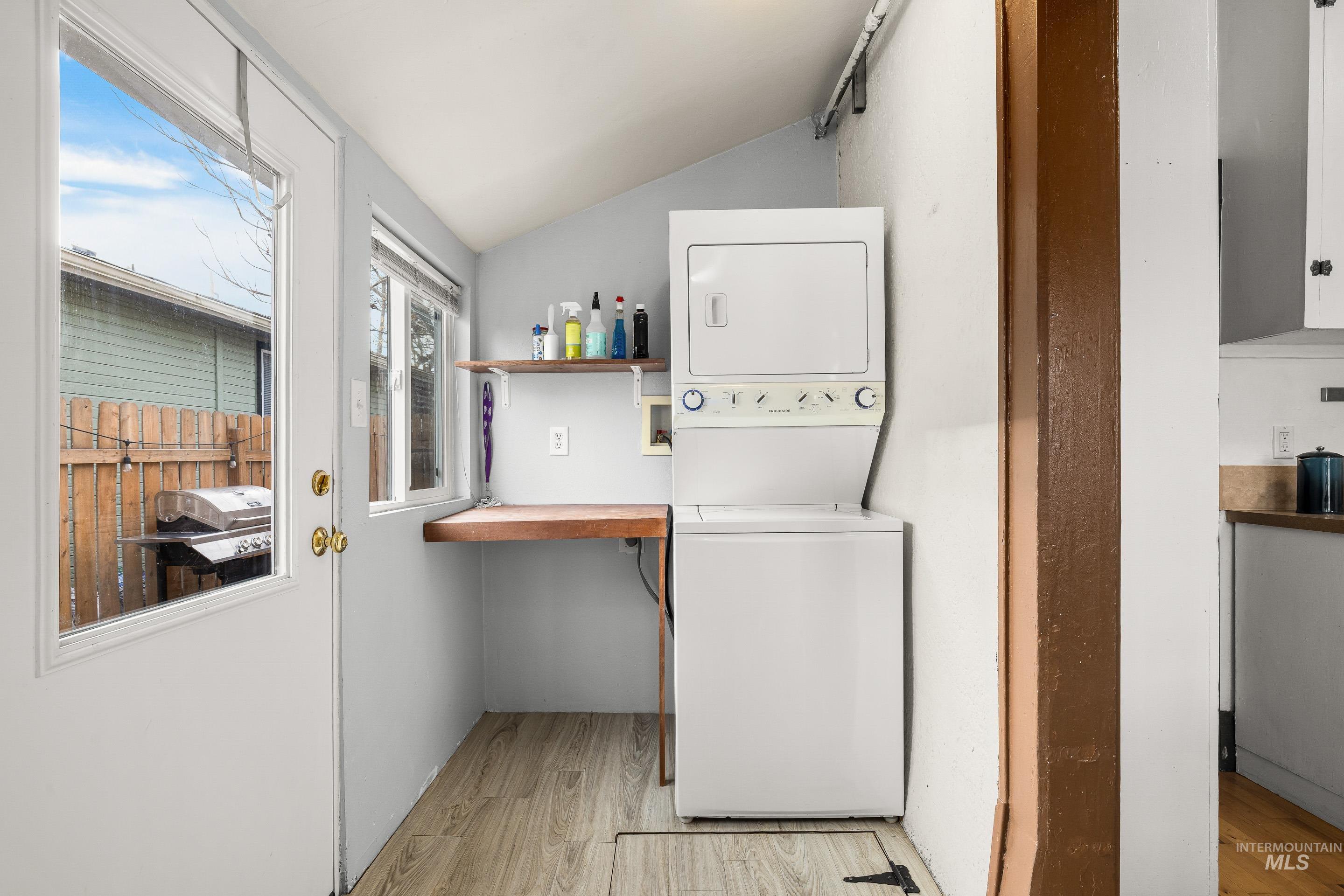 218 N 19th St, Boise, Idaho 83702, 2 Bedrooms, 1 Bathroom, Residential For Sale, Price $420,000,MLS 98971714