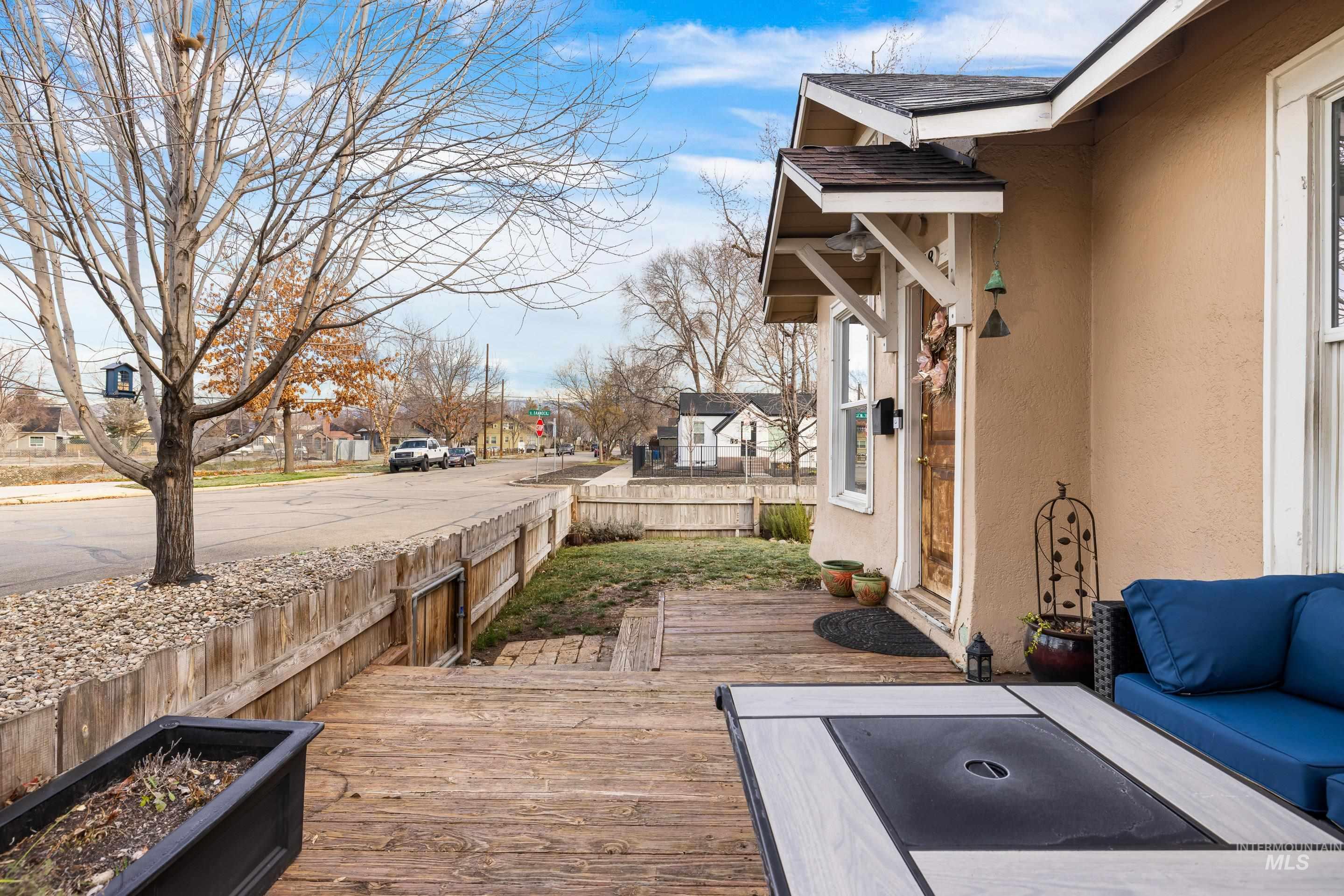 218 N 19th St, Boise, Idaho 83702, 2 Bedrooms, 1 Bathroom, Residential For Sale, Price $420,000,MLS 98971714