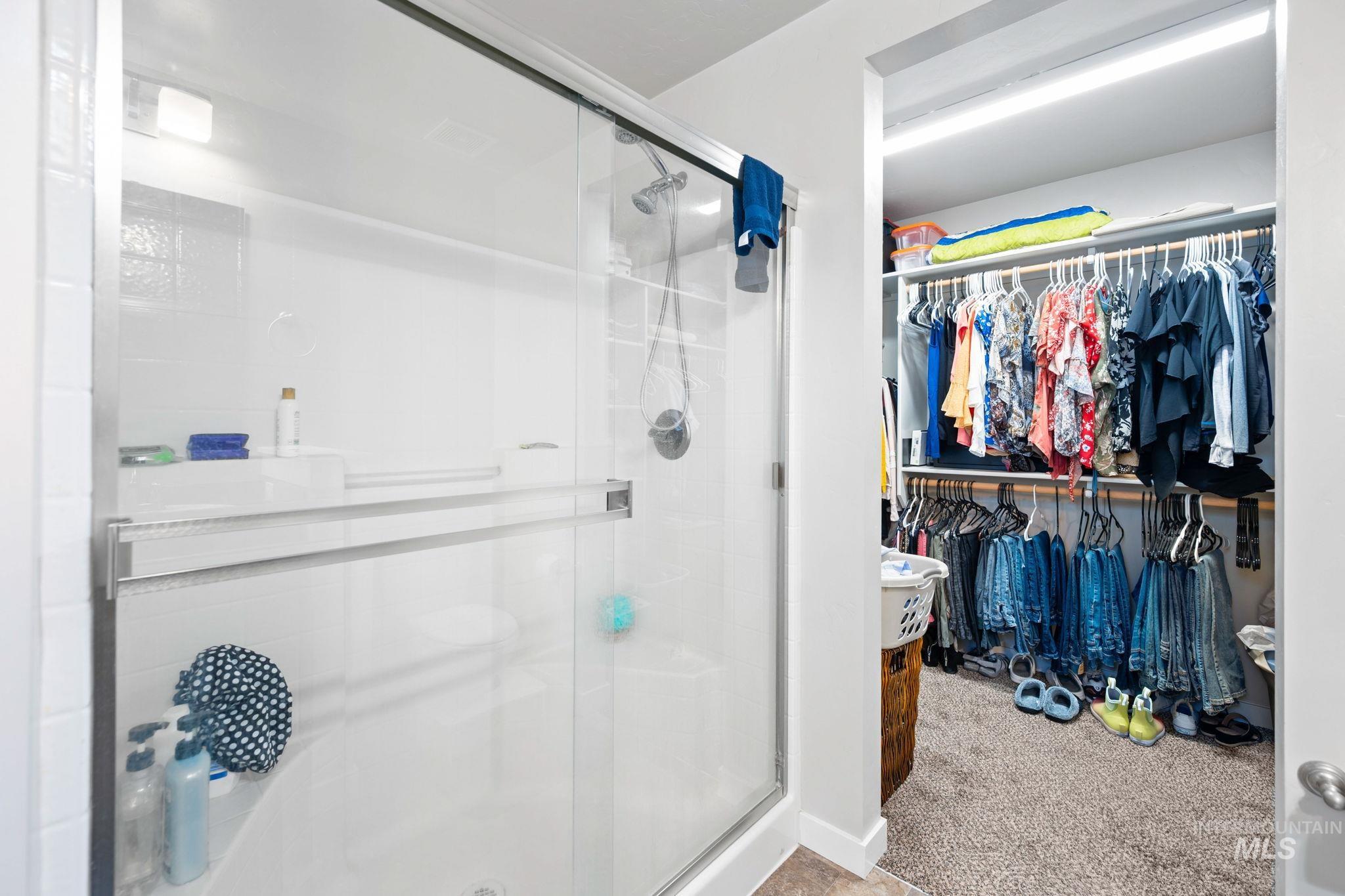 1802 W Heavy Timber Dr, Meridian, Idaho 83642-4830, 3 Bedrooms, 2.5 Bathrooms, Residential For Sale, Price $485,000,MLS 98971718