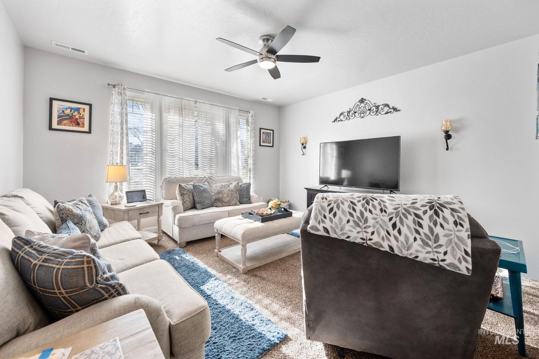 1802 W Heavy Timber Dr, Meridian, Idaho 83642-4830, 3 Bedrooms, 2.5 Bathrooms, Residential For Sale, Price $485,000,MLS 98971718