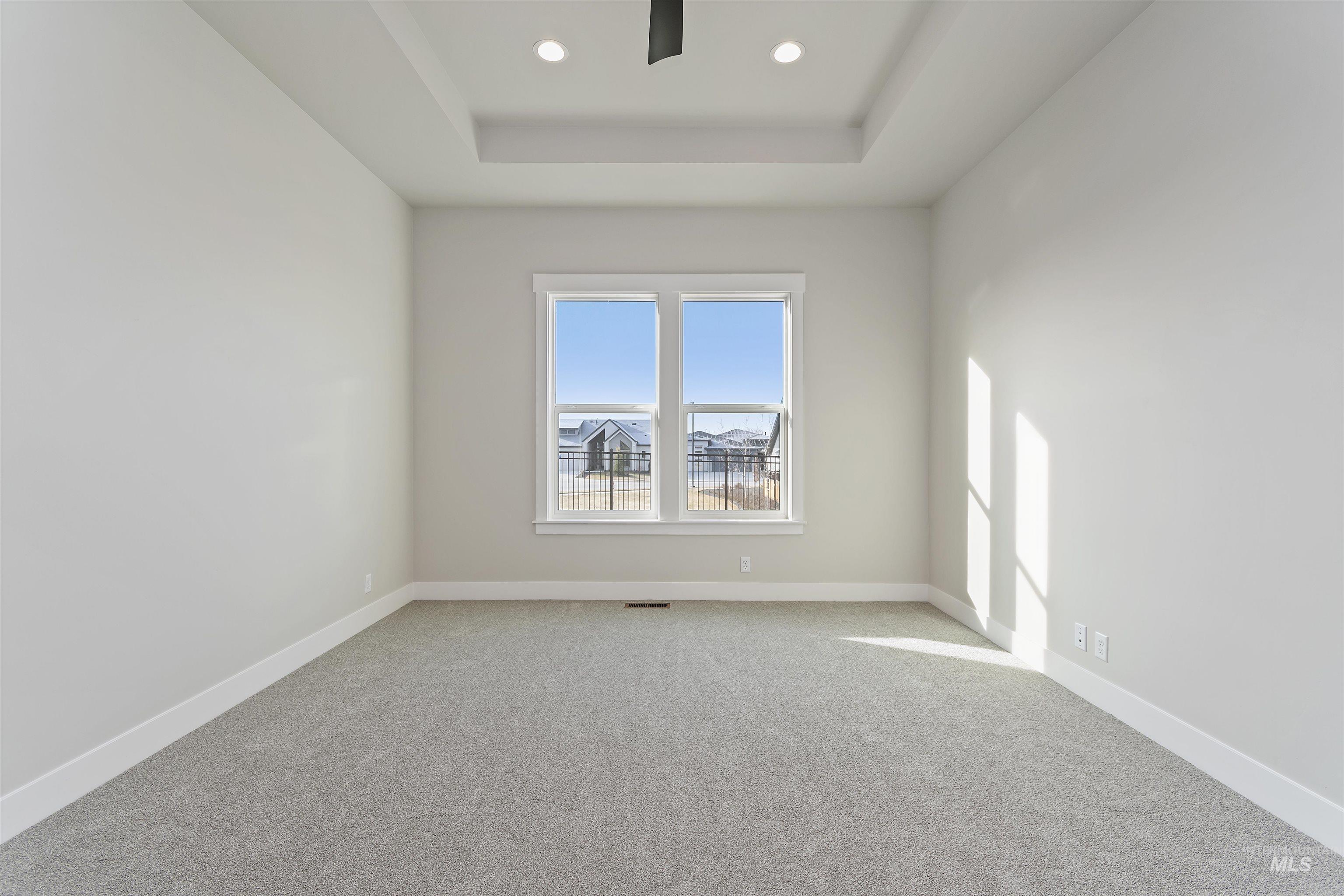 10765 W Barnbougle Ln, Kuna, Idaho 83634, 4 Bedrooms, 3 Bathrooms, Residential For Sale, Price $839,880,MLS 98971721