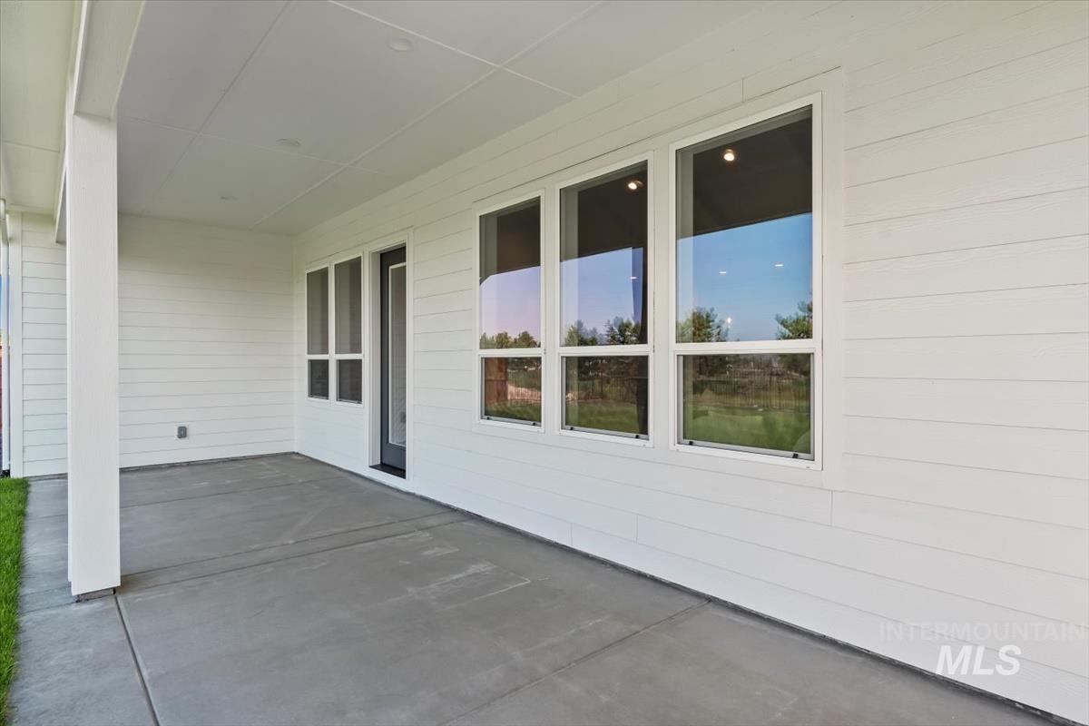 10765 W Barnbougle Ln, Kuna, Idaho 83634, 4 Bedrooms, 3 Bathrooms, Residential For Sale, Price $839,880,MLS 98971721