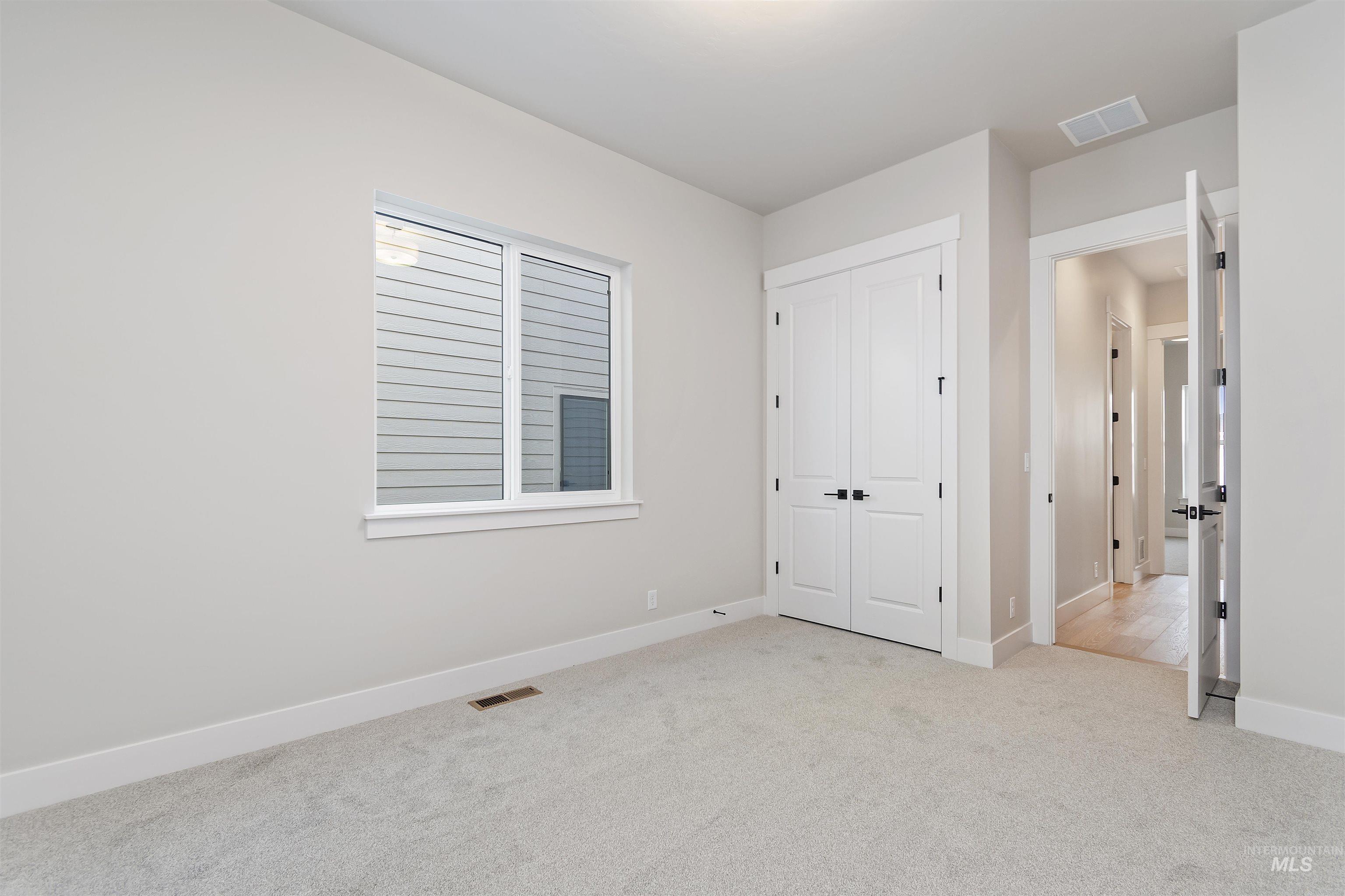 10765 W Barnbougle Ln, Kuna, Idaho 83634, 4 Bedrooms, 3 Bathrooms, Residential For Sale, Price $839,880,MLS 98971721