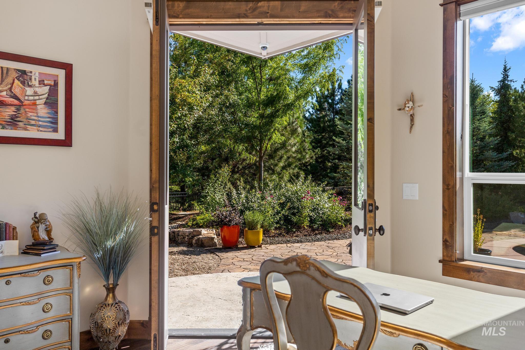 3225 W Salix Dr, Meridian, Idaho 83646, 4 Bedrooms, 3.5 Bathrooms, Residential For Sale, Price $2,149,000,MLS 98971723