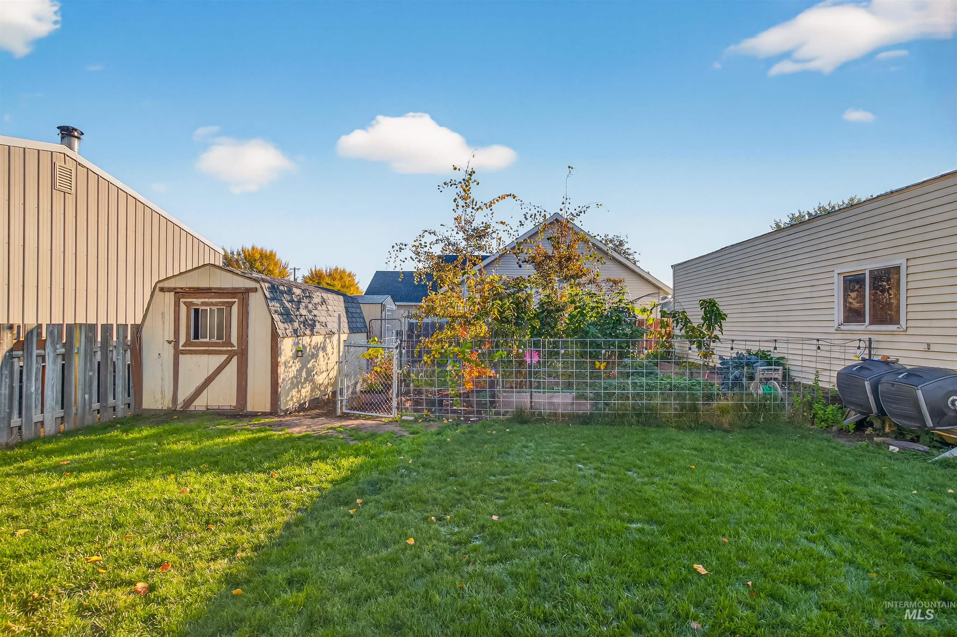 3623 14th St., Lewiston, Idaho 83501, 3 Bedrooms, 2.5 Bathrooms, Residential For Sale, Price $425,000,MLS 98971724