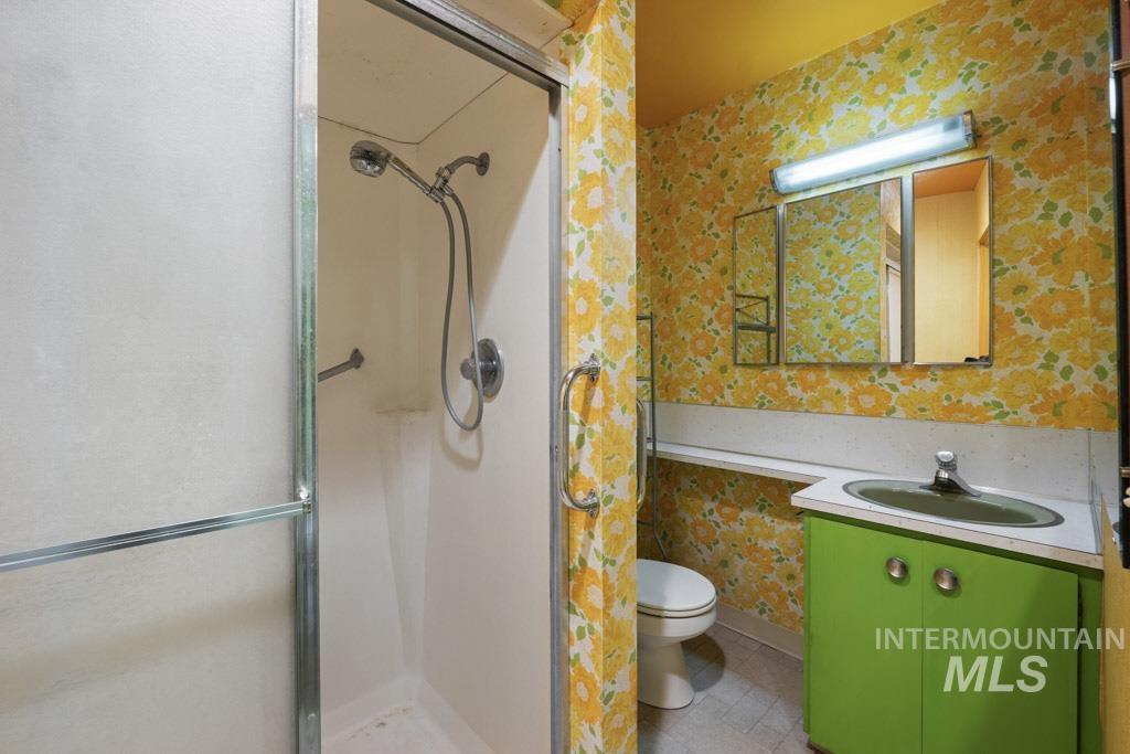 409 N Parkway, Uniontown, Washington 99179, 2 Bedrooms, 3 Bathrooms, Residential For Sale, Price $350,000,MLS 98971725