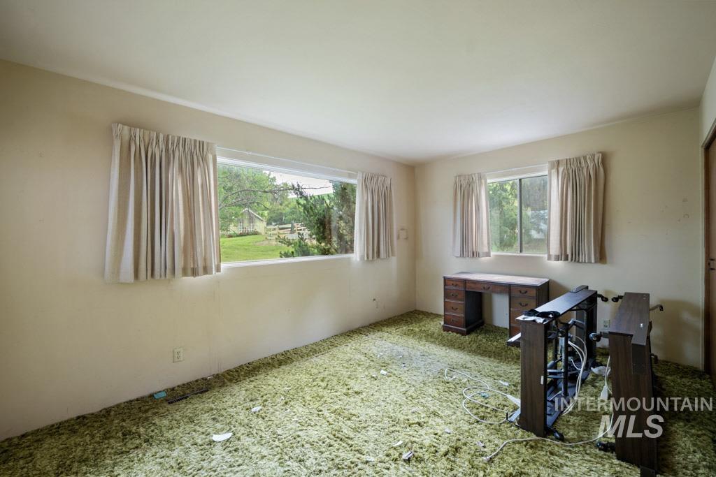 409 N Parkway, Uniontown, Washington 99179, 2 Bedrooms, 3 Bathrooms, Residential For Sale, Price $350,000,MLS 98971725