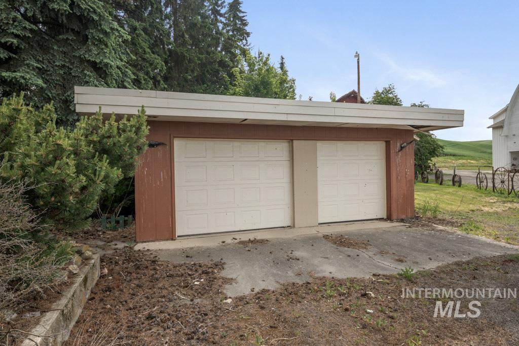 409 N Parkway, Uniontown, Washington 99179, 2 Bedrooms, 3 Bathrooms, Residential For Sale, Price $350,000,MLS 98971725
