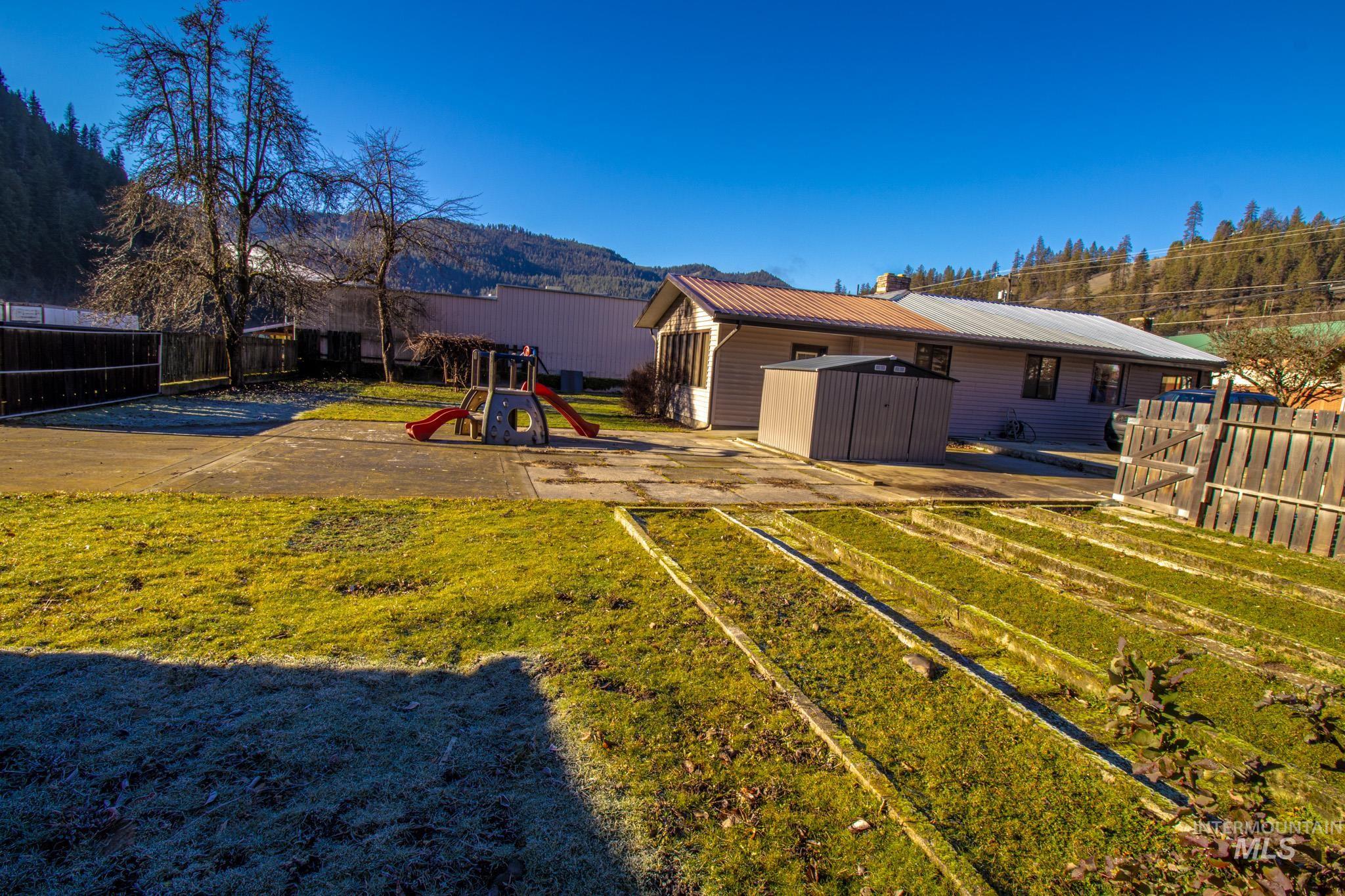 1155 Michigan Ave, Orofino, Idaho 83544, 3 Bedrooms, 2 Bathrooms, Residential For Sale, Price $371,000,MLS 98971726