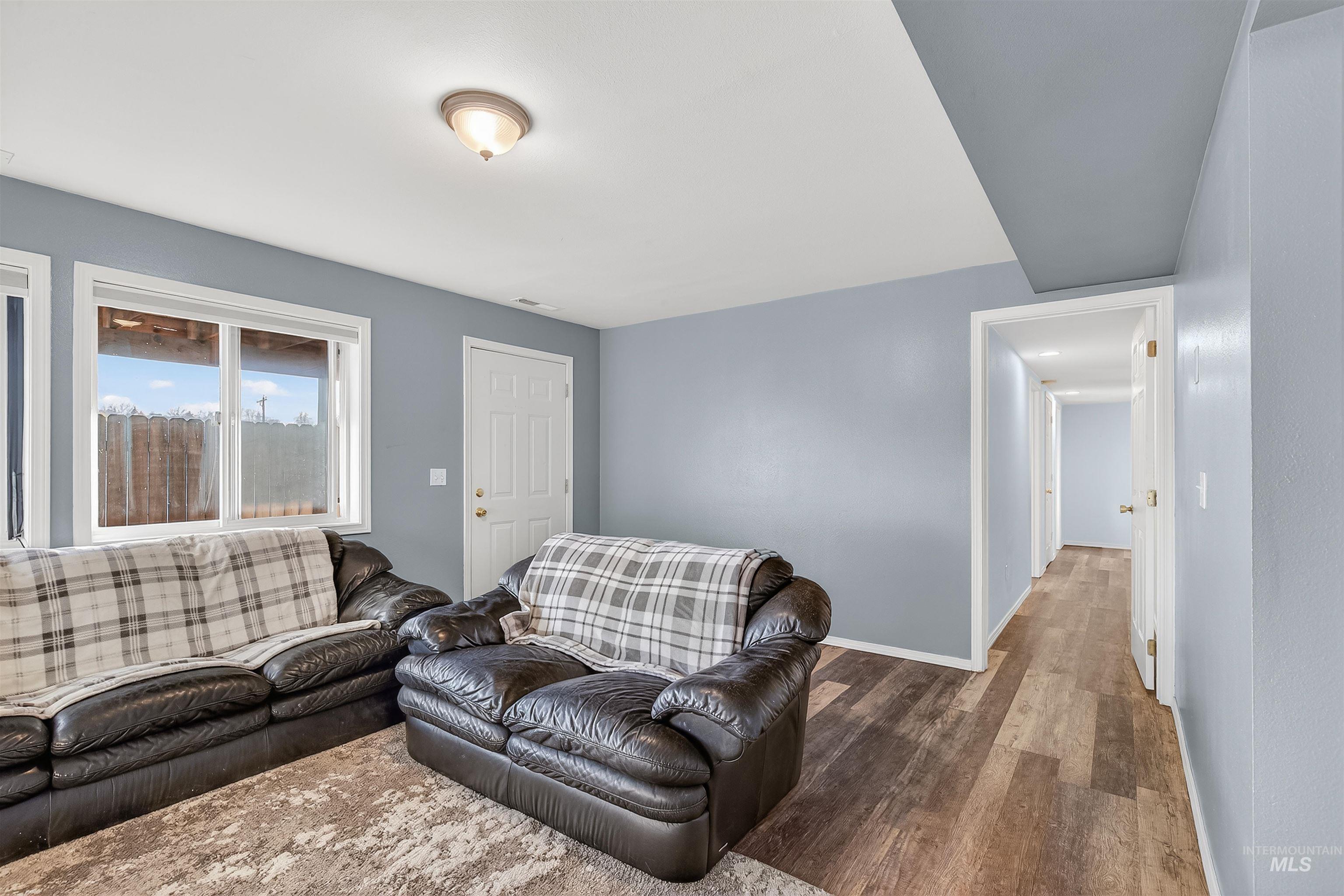 822 15th Ave, Lewiston, Idaho 83501, 4 Bedrooms, 3 Bathrooms, Residential For Sale, Price $389,000,MLS 98971728