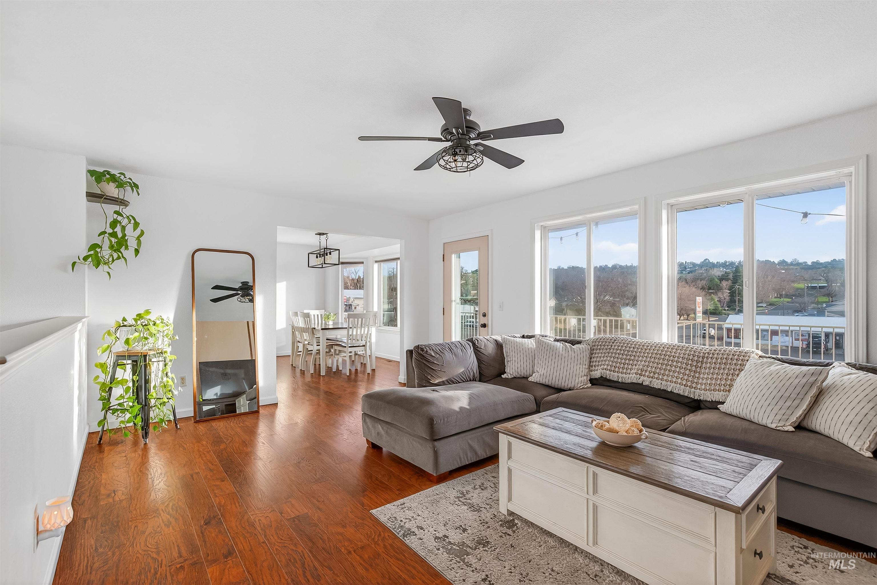 822 15th Ave, Lewiston, Idaho 83501, 4 Bedrooms, 3 Bathrooms, Residential For Sale, Price $389,000,MLS 98971728