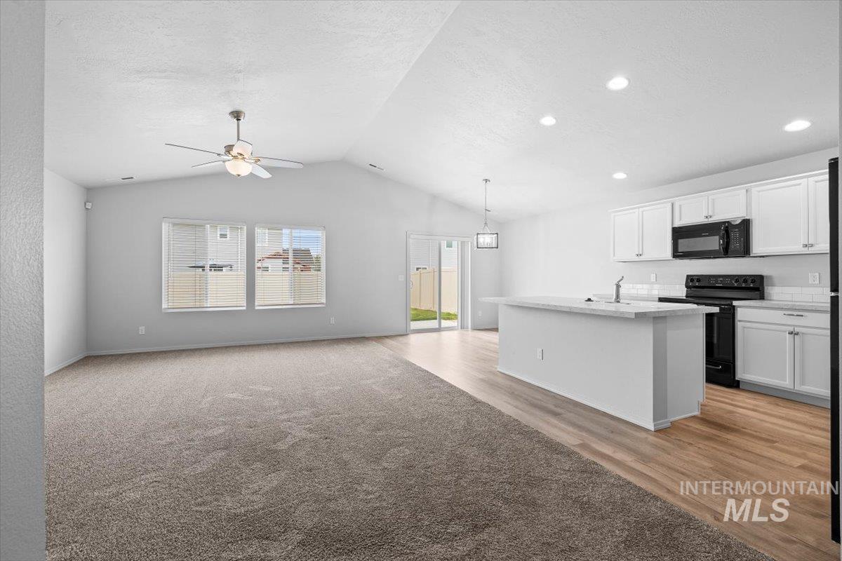 3088 N Night Owl Ave, Kuna, Idaho 83634, 3 Bedrooms, 2 Bathrooms, Residential For Sale, Price $437,990,MLS 98971729