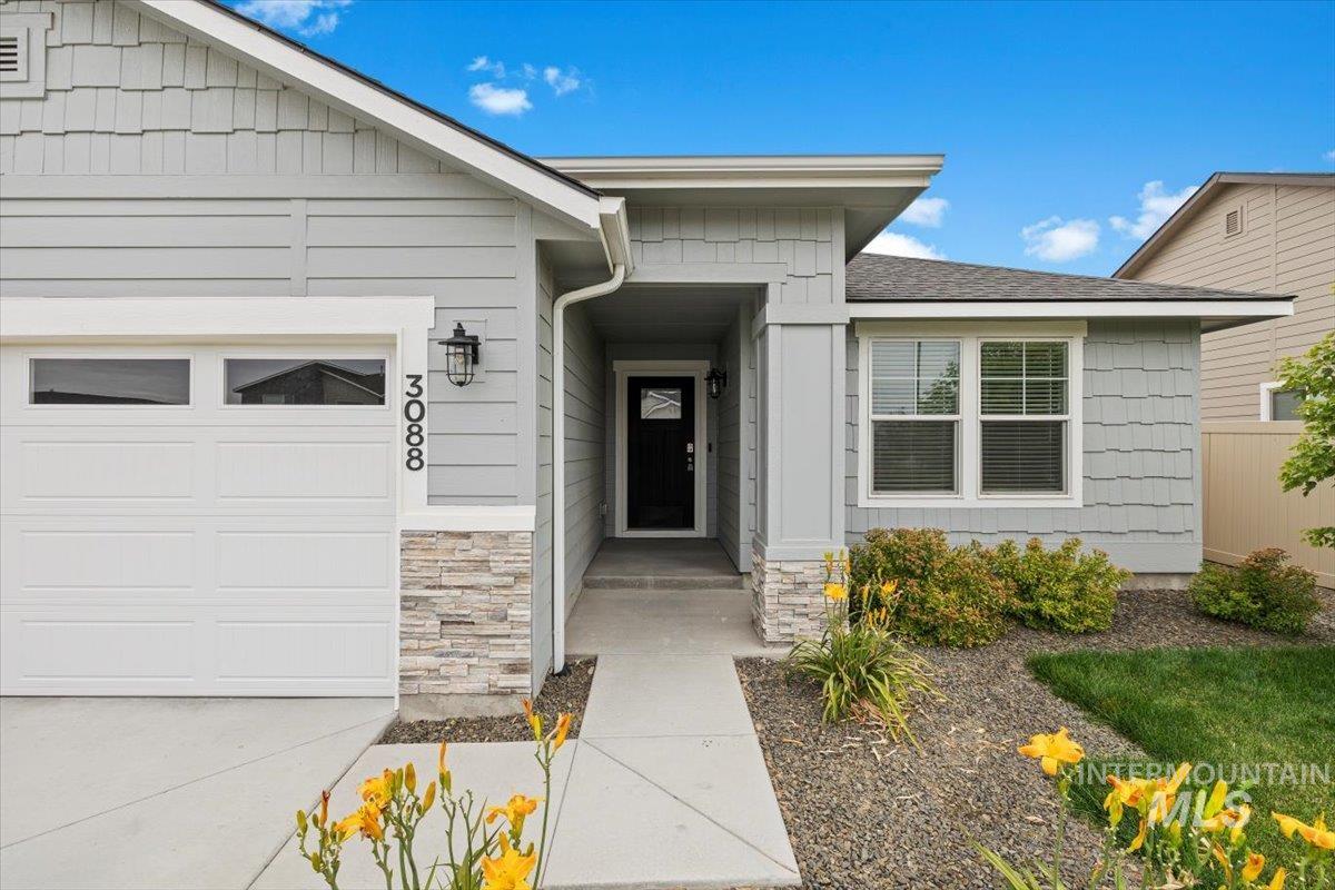 3088 N Night Owl Ave, Kuna, Idaho 83634, 3 Bedrooms, 2 Bathrooms, Residential For Sale, Price $437,990,MLS 98971729
