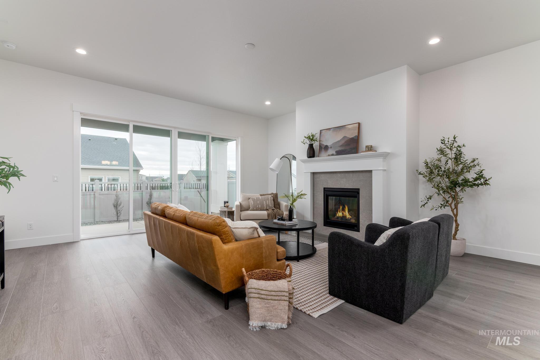 8629 W Stillmore St, Star, Idaho 83669, 2 Bedrooms, 2 Bathrooms, Residential For Sale, Price $559,000,MLS 98971730