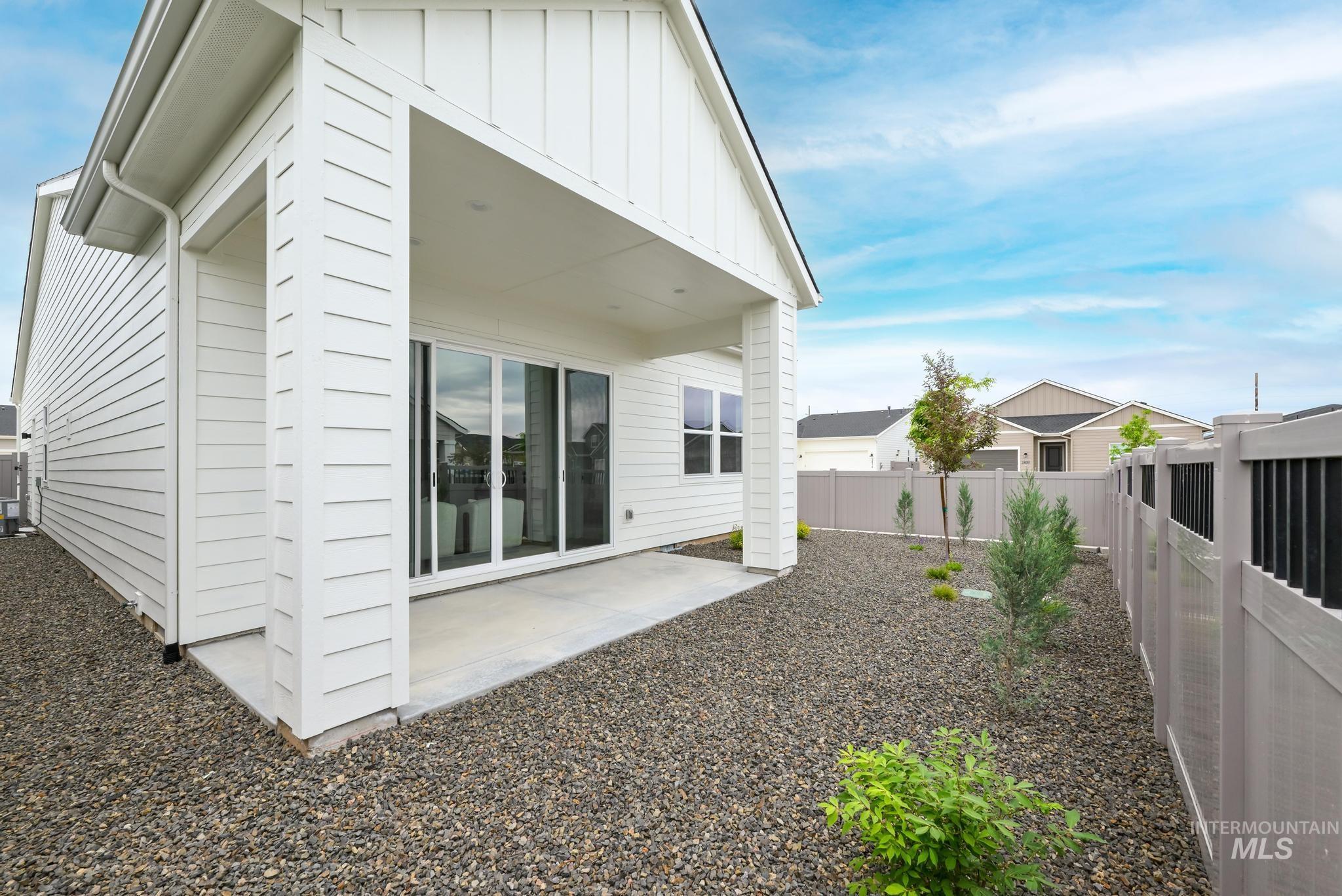 8521 W Stillmore St, Star, Idaho 83669, 3 Bedrooms, 2 Bathrooms, Residential For Sale, Price $499,000, 98971731