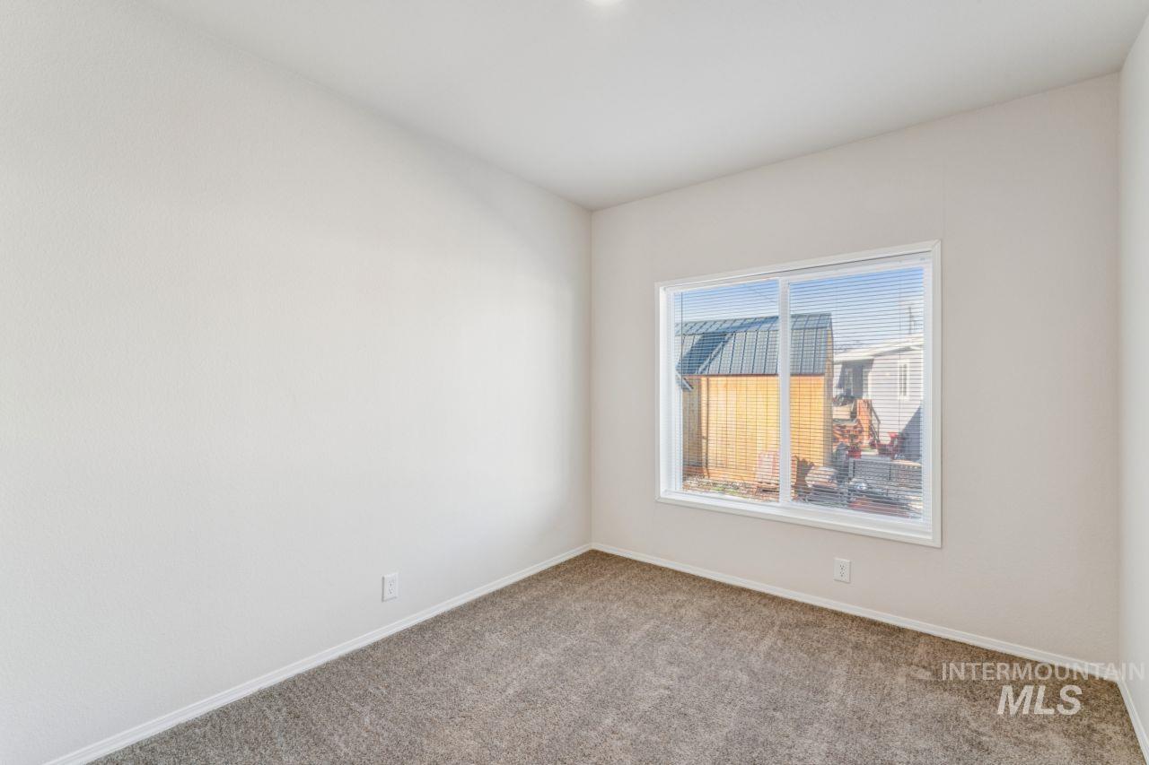 2750 Alden, Fruitland, Idaho 83619, 3 Bedrooms, 2 Bathrooms, Residential For Sale, Price $150,000,MLS 98971733