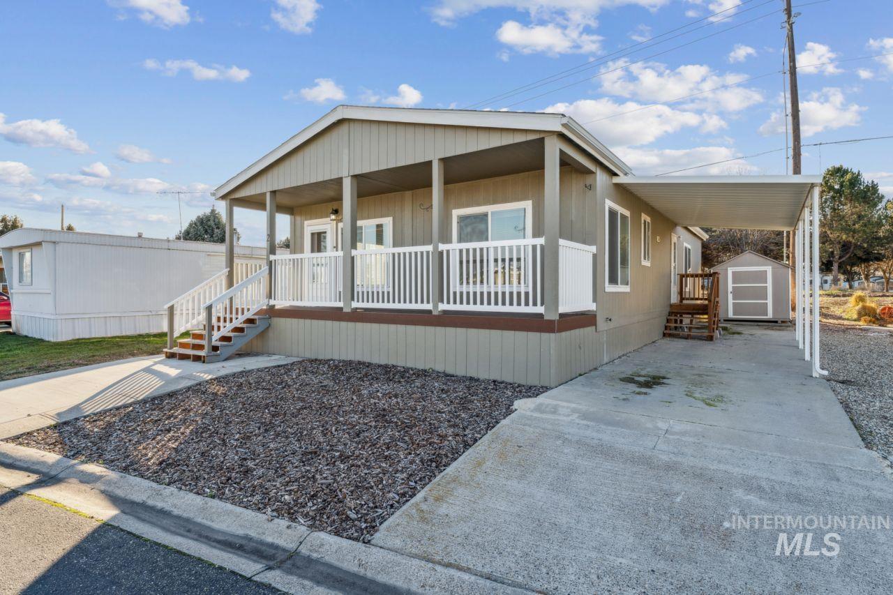 2750 Alden, Fruitland, Idaho 83619, 3 Bedrooms, 2 Bathrooms, Residential For Sale, Price $150,000,MLS 98971733