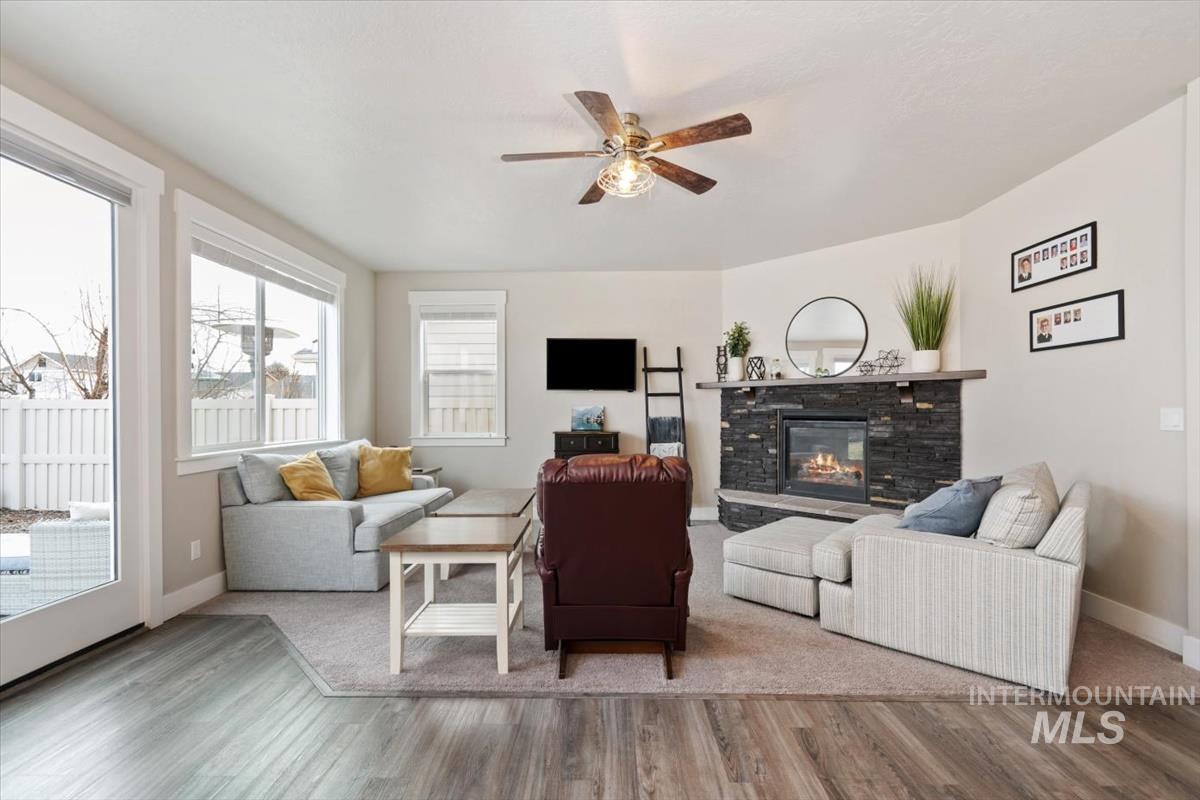 9430 S Updale Ave, Kuna, Idaho 83634, 4 Bedrooms, 3 Bathrooms, Residential For Sale, Price $534,000,MLS 98971735