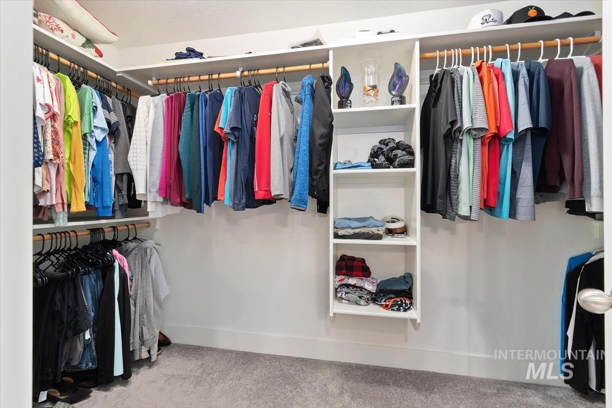 9430 S Updale Ave, Kuna, Idaho 83634, 4 Bedrooms, 3 Bathrooms, Residential For Sale, Price $534,000,MLS 98971735