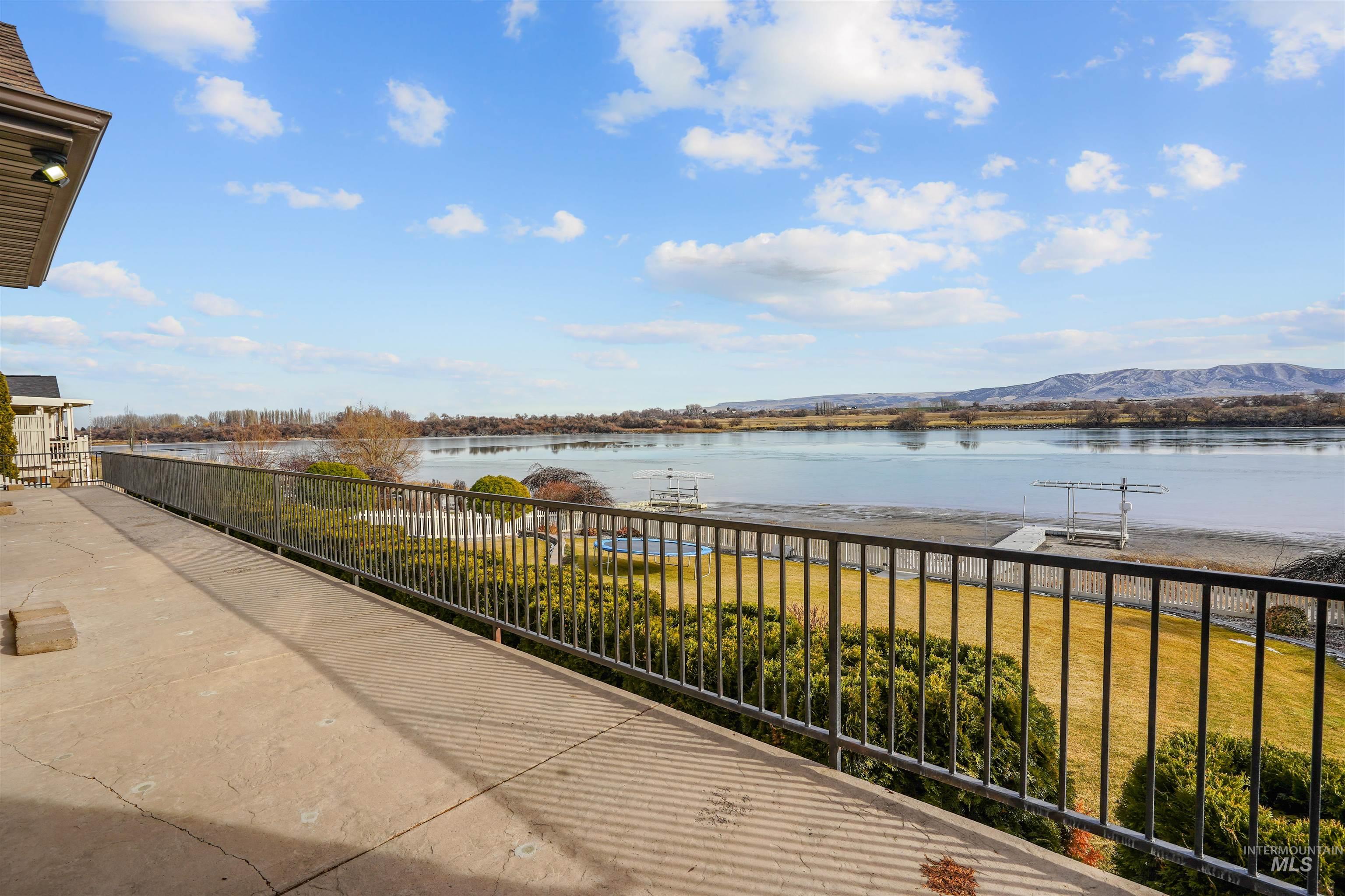 101 Pelican Drive, Rupert, Idaho 83350, 3 Bedrooms, 2.5 Bathrooms, Residential For Sale, Price $980,000,MLS 98971736