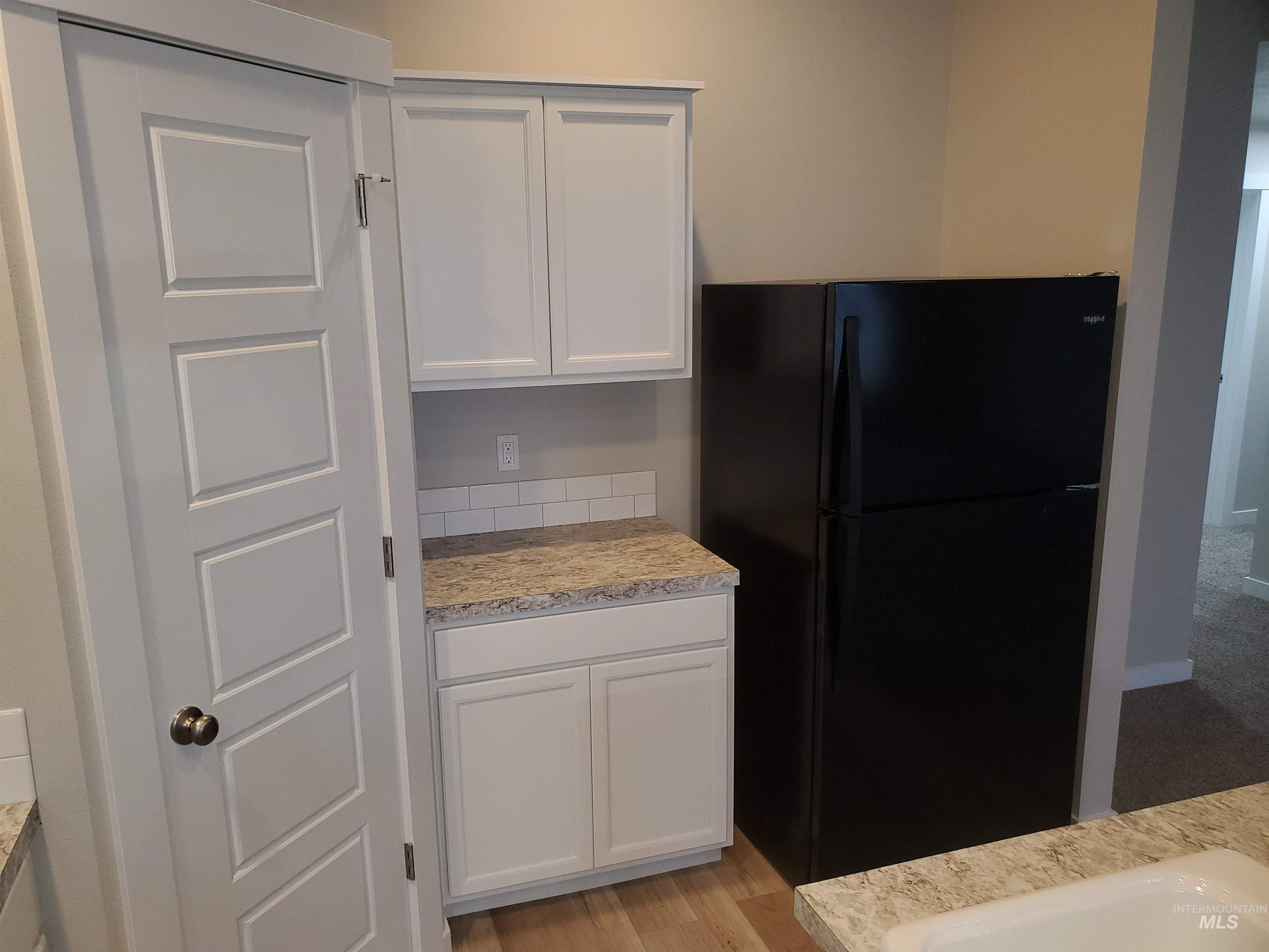 1366 W Pendulum Cove Dr, Kuna, Idaho 83634, 3 Bedrooms, 2 Bathrooms, Residential For Sale, Price $437,990,MLS 98971737