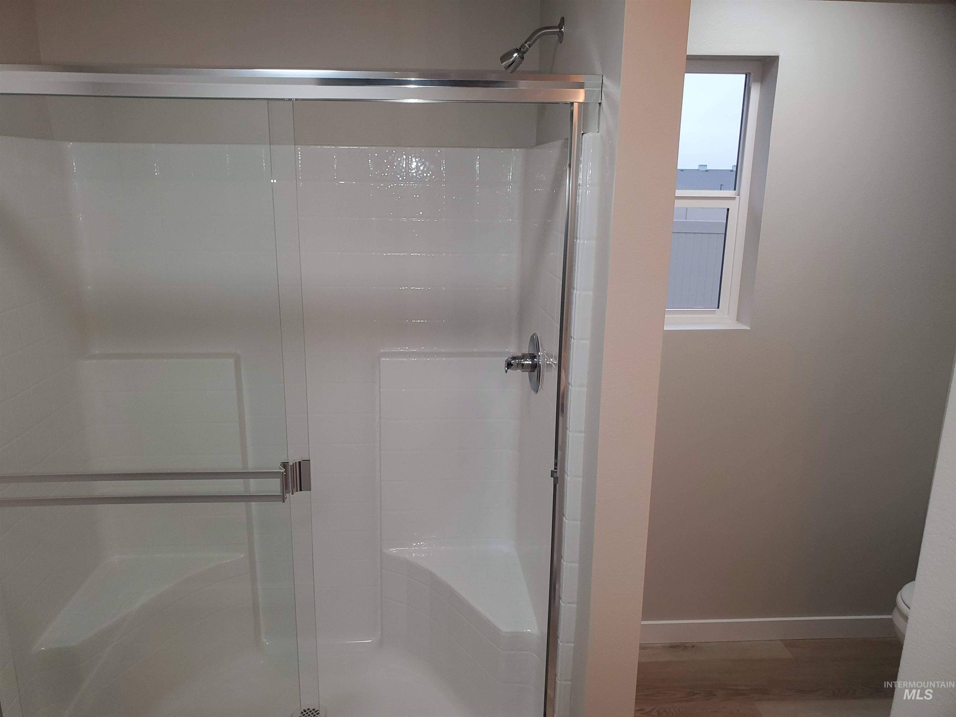 1366 W Pendulum Cove Dr, Kuna, Idaho 83634, 3 Bedrooms, 2 Bathrooms, Residential For Sale, Price $437,990,MLS 98971737