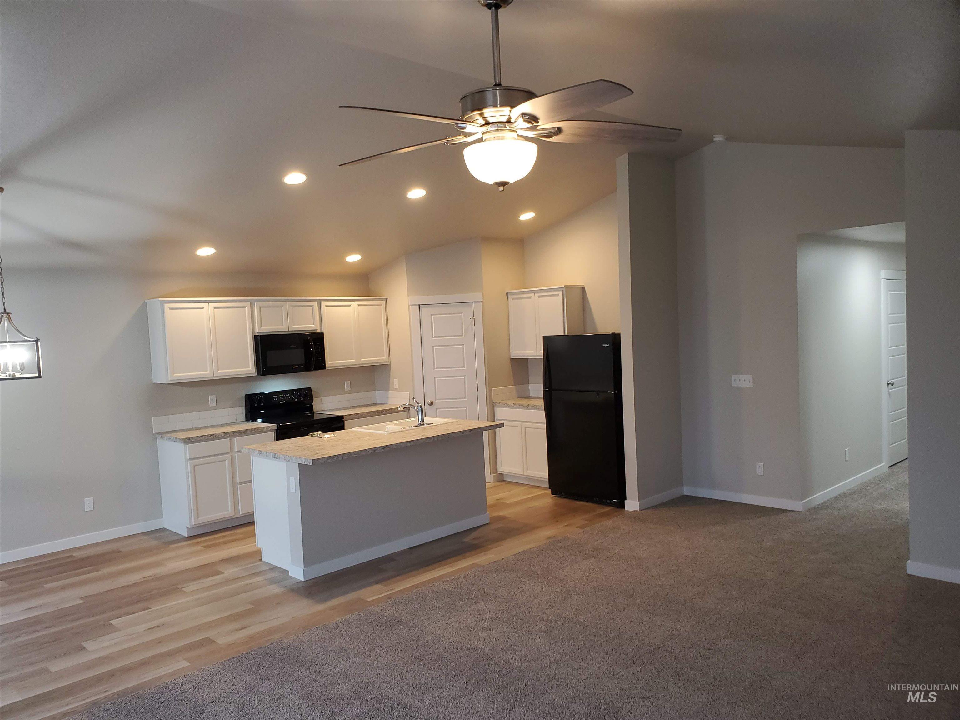 1366 W Pendulum Cove Dr, Kuna, Idaho 83634, 3 Bedrooms, 2 Bathrooms, Residential For Sale, Price $437,990,MLS 98971737