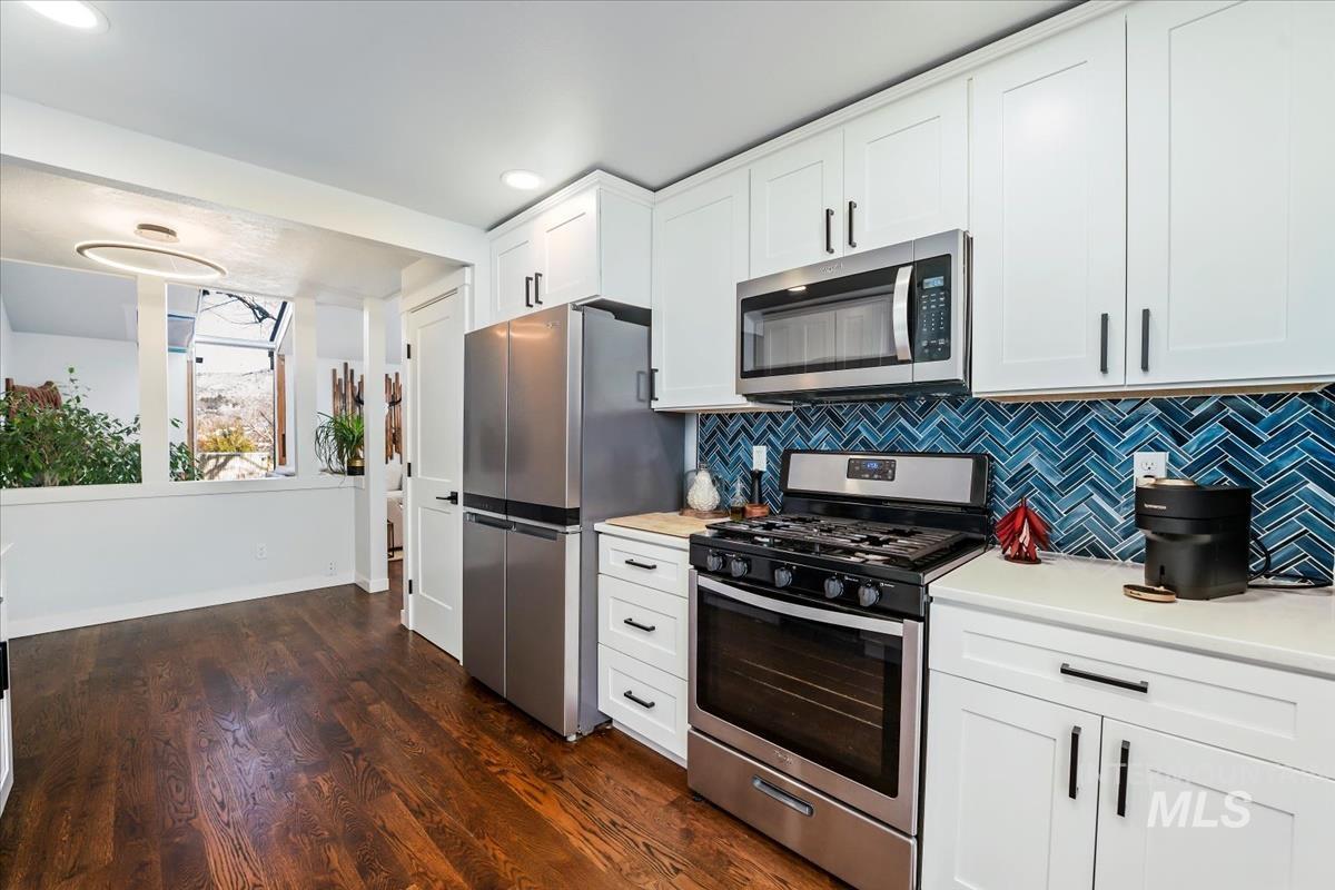 1989 E Boise Ave, Boise, Idaho 83706, 3 Bedrooms, 2 Bathrooms, Residential For Sale, Price $475,000,MLS 98971738