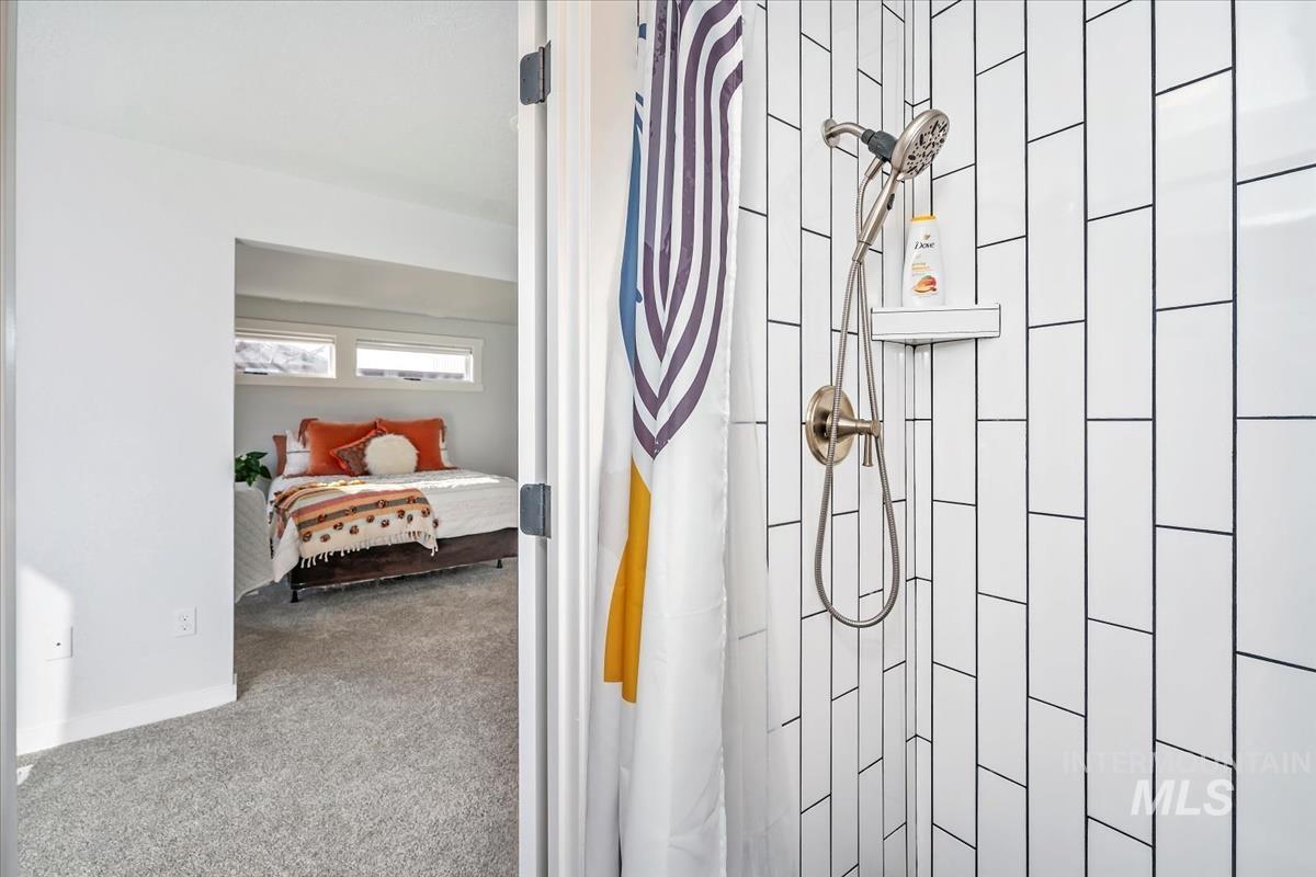 1989 E Boise Ave, Boise, Idaho 83706, 3 Bedrooms, 2 Bathrooms, Residential For Sale, Price $440,000,MLS 98971738