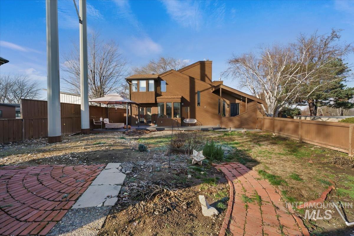 1989 E Boise Ave, Boise, Idaho 83706, 3 Bedrooms, 2 Bathrooms, Residential For Sale, Price $440,000,MLS 98971738