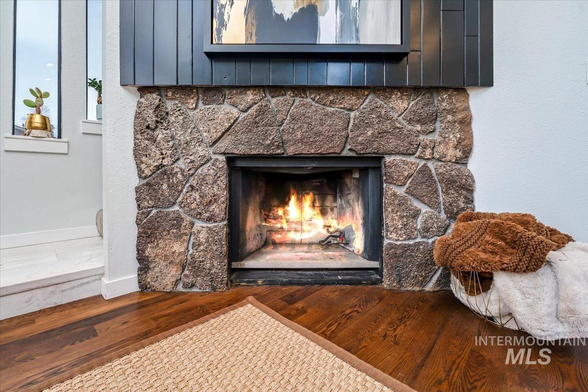 1989 E Boise Ave, Boise, Idaho 83706, 3 Bedrooms, 2 Bathrooms, Residential For Sale, Price $440,000,MLS 98971738