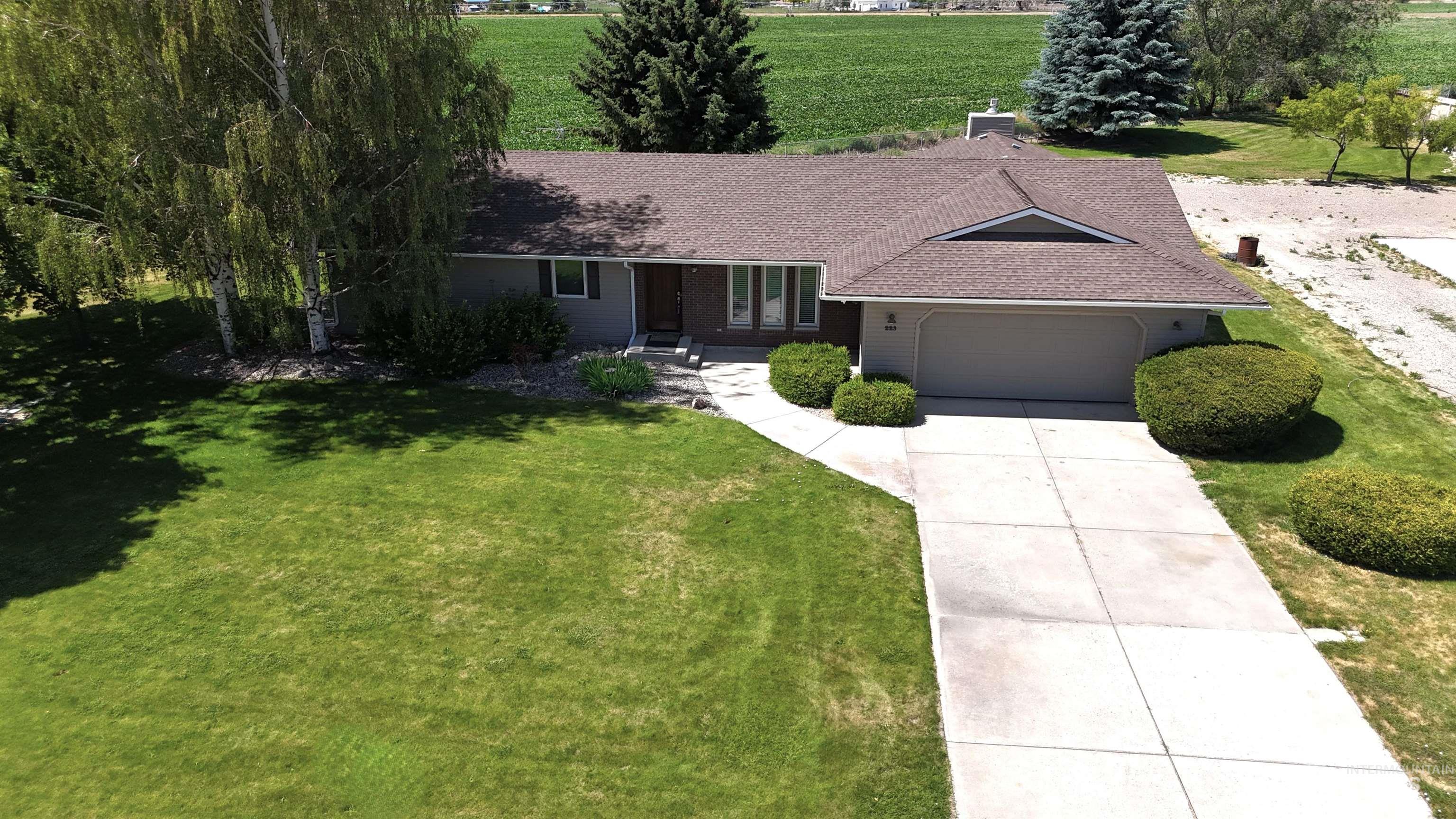 223 Hillcrest Rd, Burley, Idaho 83318, 4 Bedrooms, 2 Bathrooms, Residential For Sale, Price $539,000,MLS 98971739