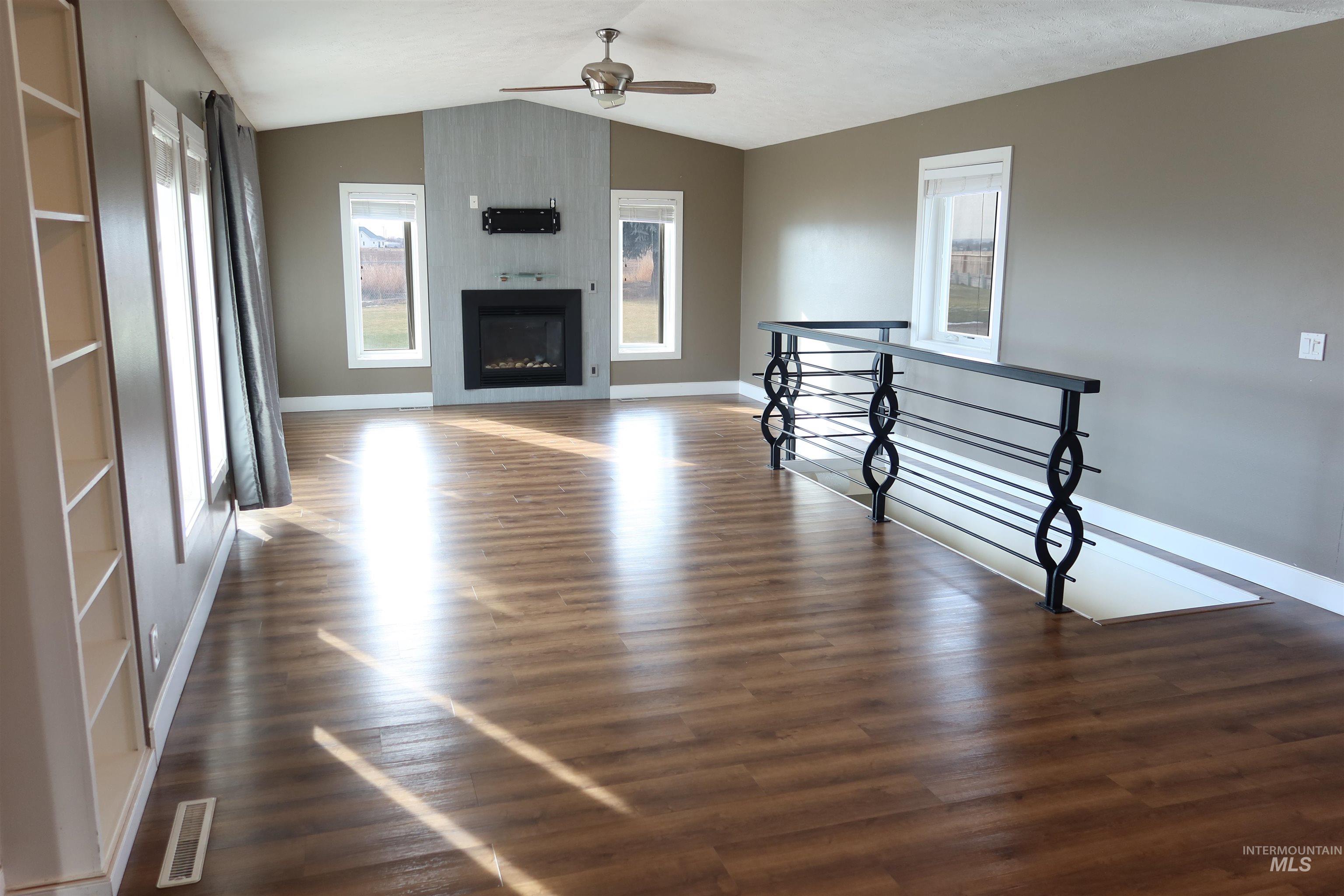 223 Hillcrest Rd, Burley, Idaho 83318, 4 Bedrooms, 2 Bathrooms, Residential For Sale, Price $539,000,MLS 98971739