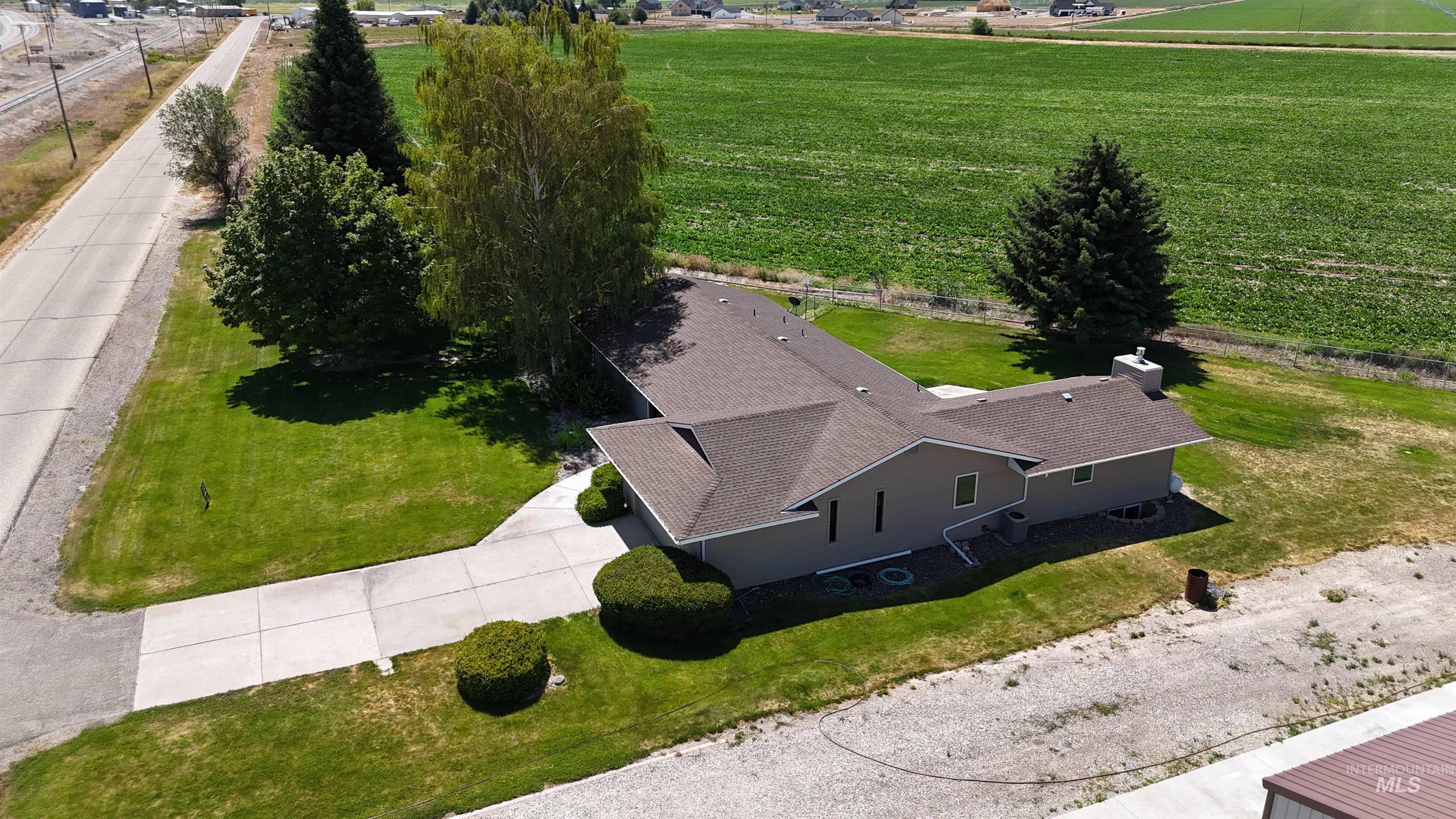 223 Hillcrest Rd, Burley, Idaho 83318, 4 Bedrooms, 2 Bathrooms, Residential For Sale, Price $539,000,MLS 98971739