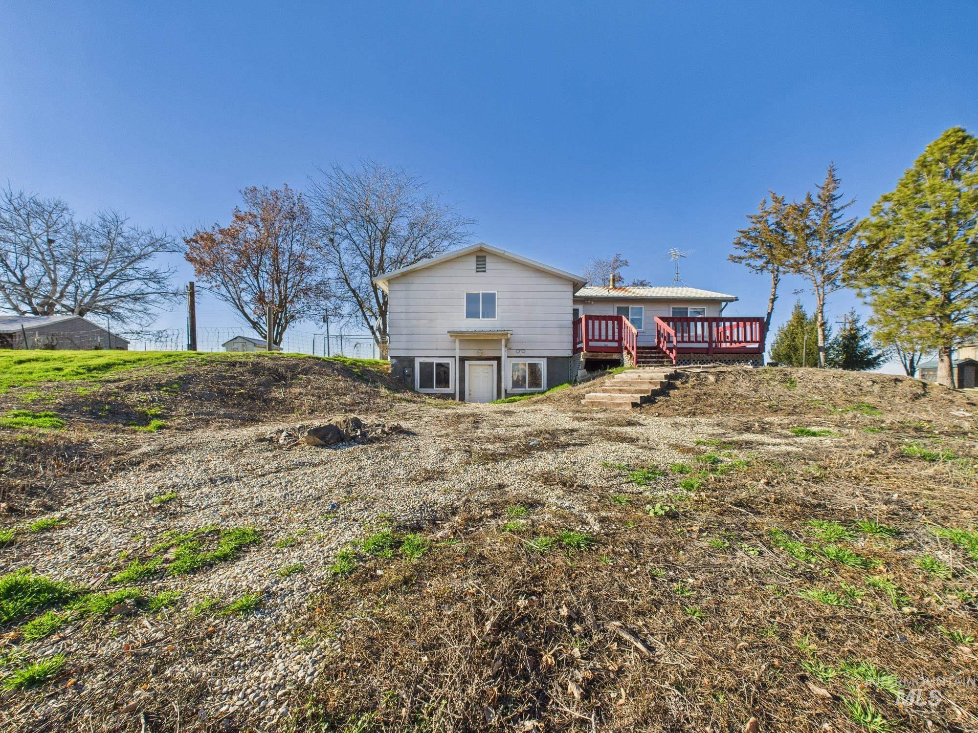 7352 Custer Rd, Fruitland, Idaho 83619, 3 Bedrooms, 2 Bathrooms, Residential For Sale, Price $424,000,MLS 98971740