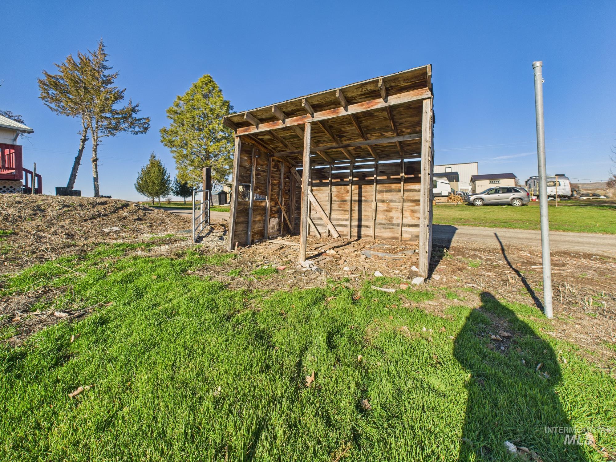 7352 Custer Rd, Fruitland, Idaho 83619, 3 Bedrooms, 2 Bathrooms, Residential For Sale, Price $424,000,MLS 98971740