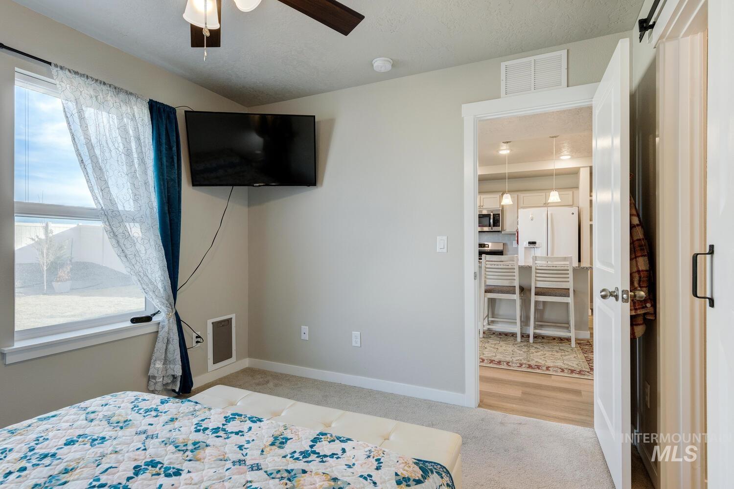 10194 Longtail Drive, Nampa, Idaho 83687, 3 Bedrooms, 2 Bathrooms, Residential For Sale, Price $400,000,MLS 98971741