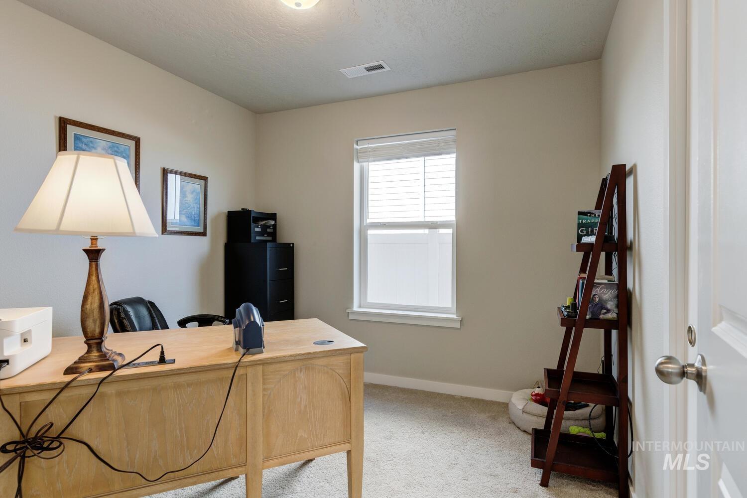 10194 Longtail Drive, Nampa, Idaho 83687, 3 Bedrooms, 2 Bathrooms, Residential For Sale, Price $400,000,MLS 98971741