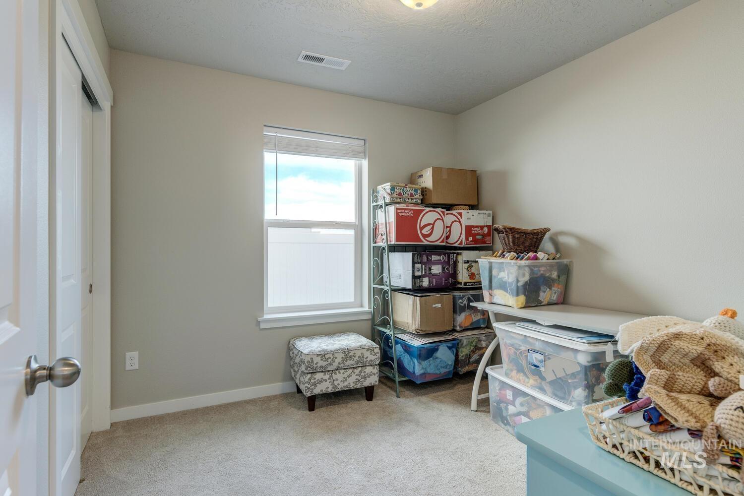 10194 Longtail Drive, Nampa, Idaho 83687, 3 Bedrooms, 2 Bathrooms, Residential For Sale, Price $400,000,MLS 98971741