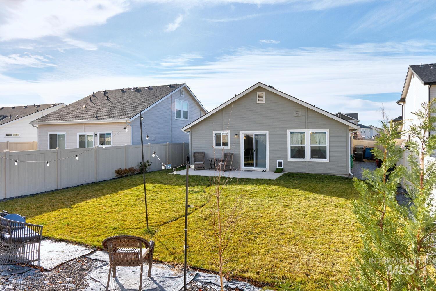 10194 Longtail Drive, Nampa, Idaho 83687, 3 Bedrooms, 2 Bathrooms, Residential For Sale, Price $400,000,MLS 98971741